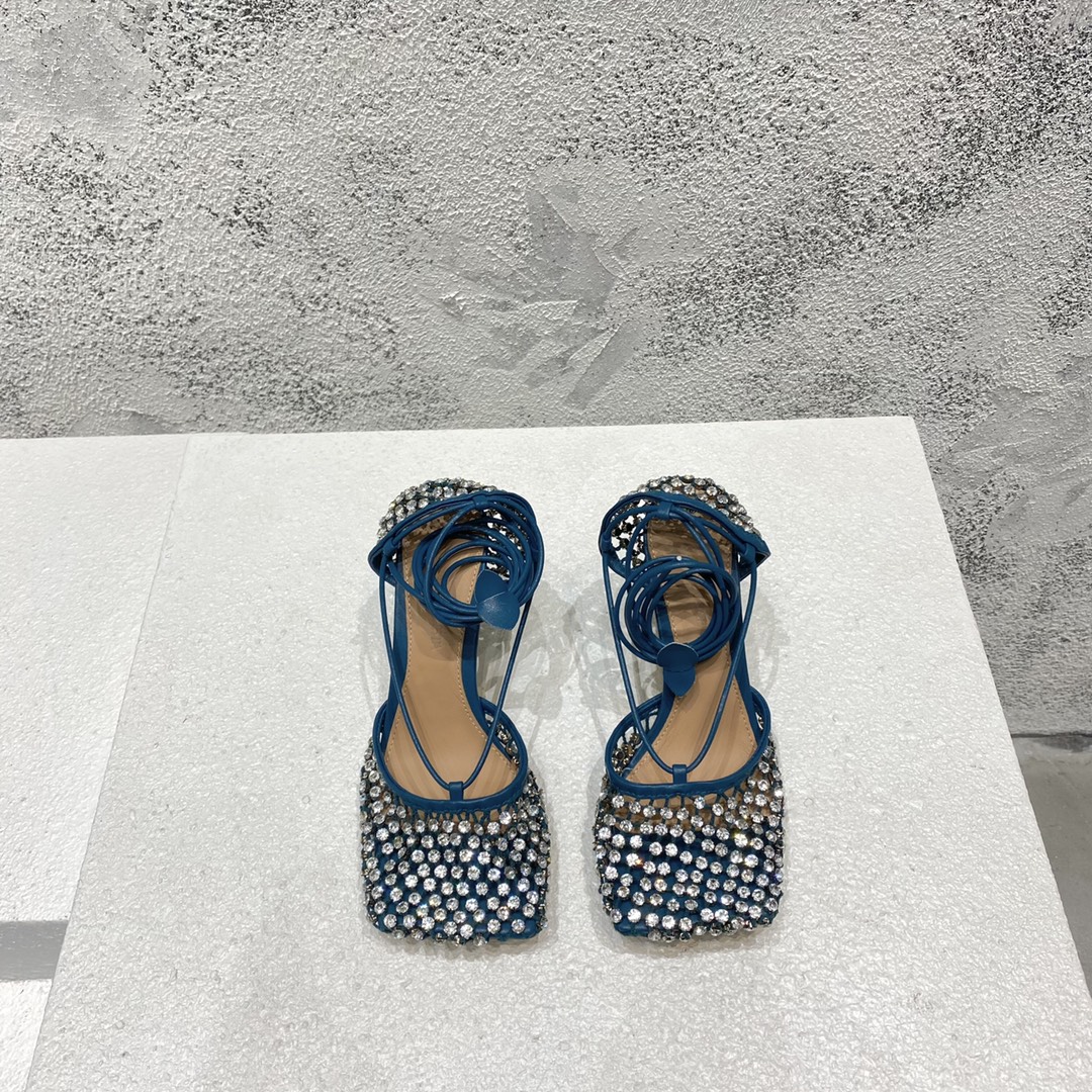 Escarpins Bottega Veneta en mesh avec strass, bleu