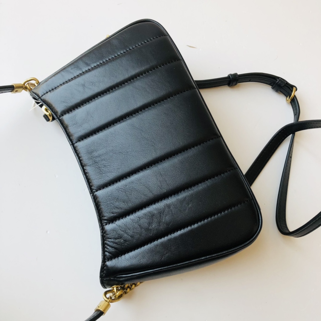 Tory Burch 新款 白色#TORYBURCH#