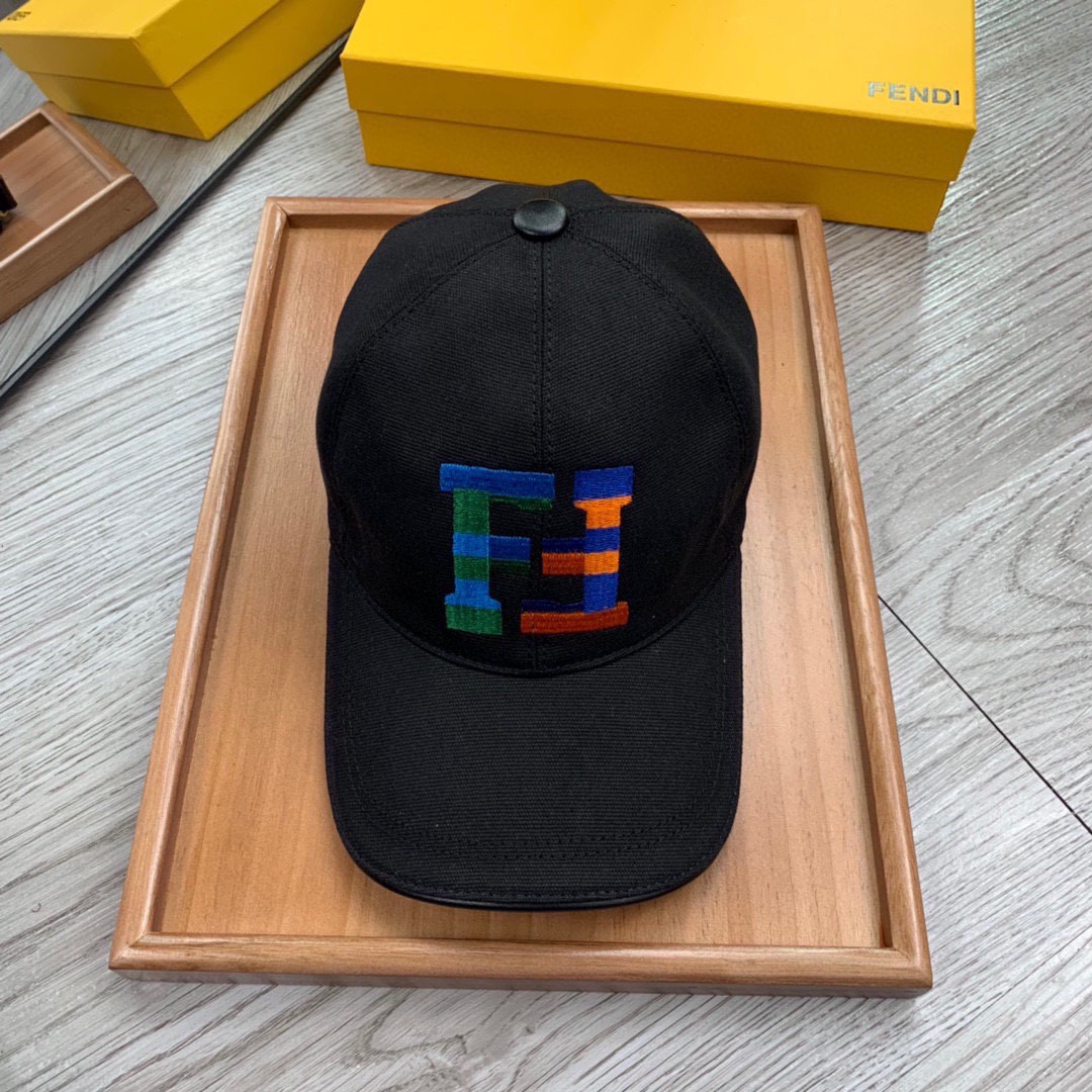 NO:210339,.F Home.【Super A Quality】Latest Model!  Fashion trend, high-end workmanship!  Every hat is made with care!  Oxford material!  First layer of cowhide!  With boxes, dust bags, cards!  Extraordinary quality, details are also very important. Leather cap nails, leather adjustment belt!  Hat straw hat fisherman hat baseball hat, hat, fendi, espadrilles, cowhide, hats19860909.F家.【超A品质】最新款！时尚潮流,高端做工！每一个帽子都是用心之作！牛津材质！头层牛皮！配盒子、防尘袋、卡片！非一般的品质,细节也很重要.真皮帽钉,真皮调节带！帽子草帽渔夫帽棒球帽,帽子,fendi,espadrilles,cowhide,hats,hat