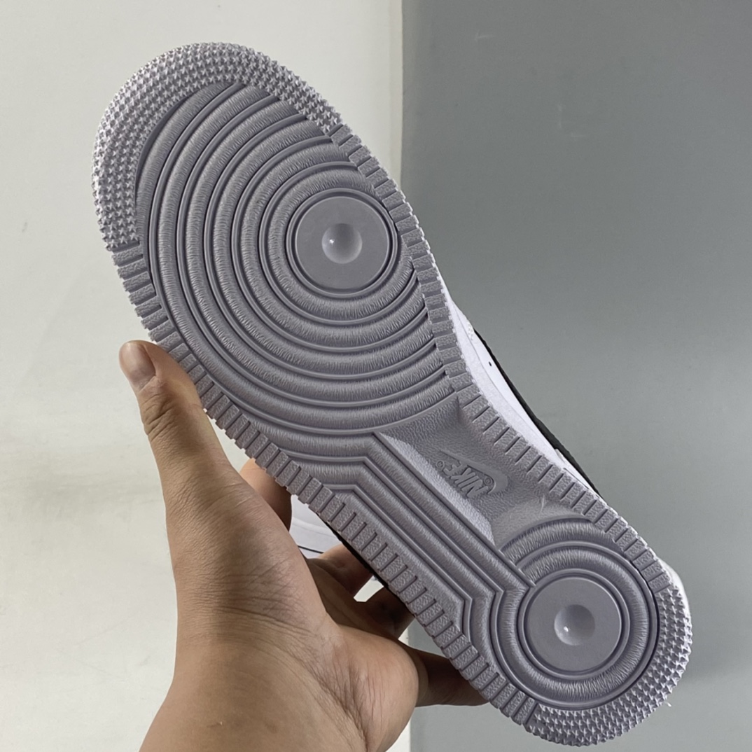 P180 NIKE Air Force 1’07 Low ”Game Royal” 休闲板鞋 DR0143-101