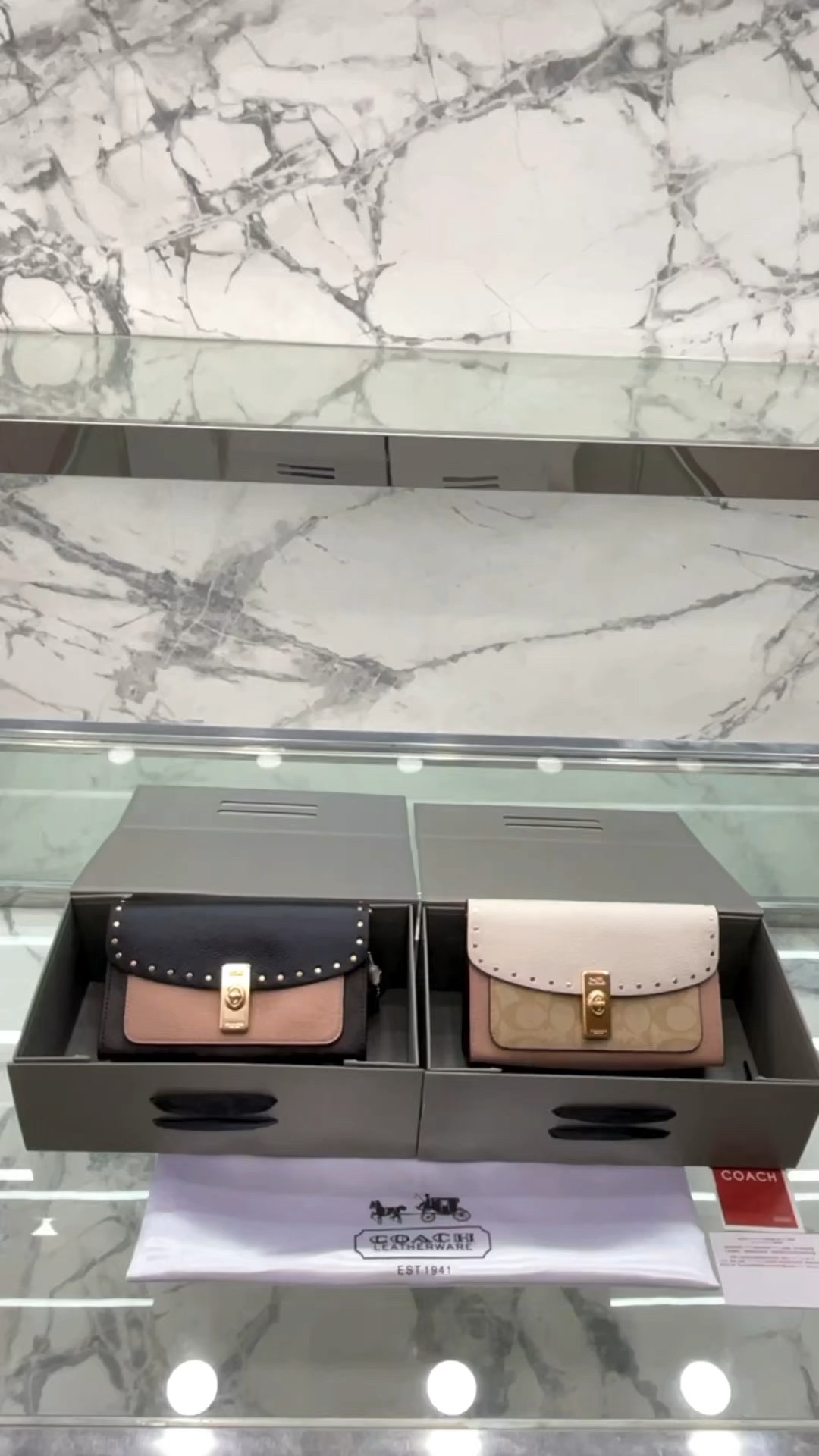 Yupoo Gucci Bags Watches Nike Clothing Jordan Yeezy Balenciaga Shoes

