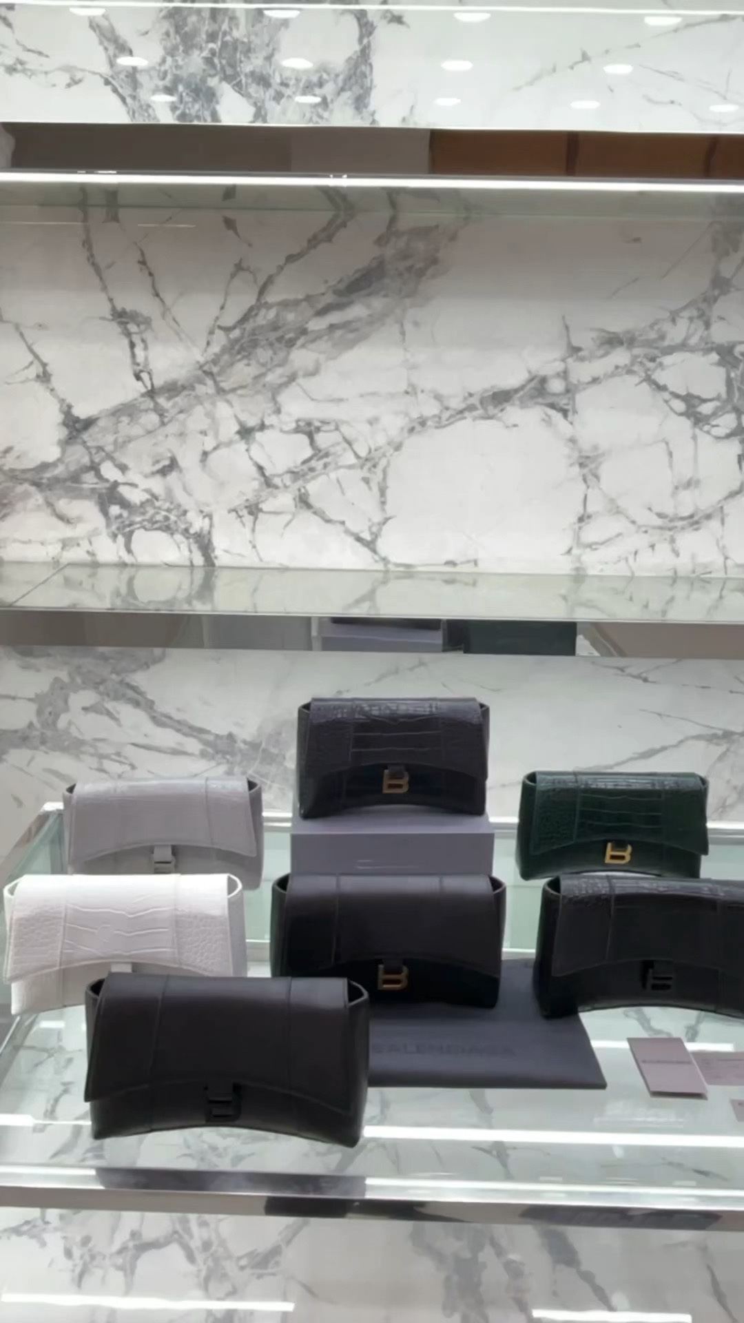 Yupoo Gucci Bags Watches Nike Clothing Jordan Yeezy Balenciaga Shoes
