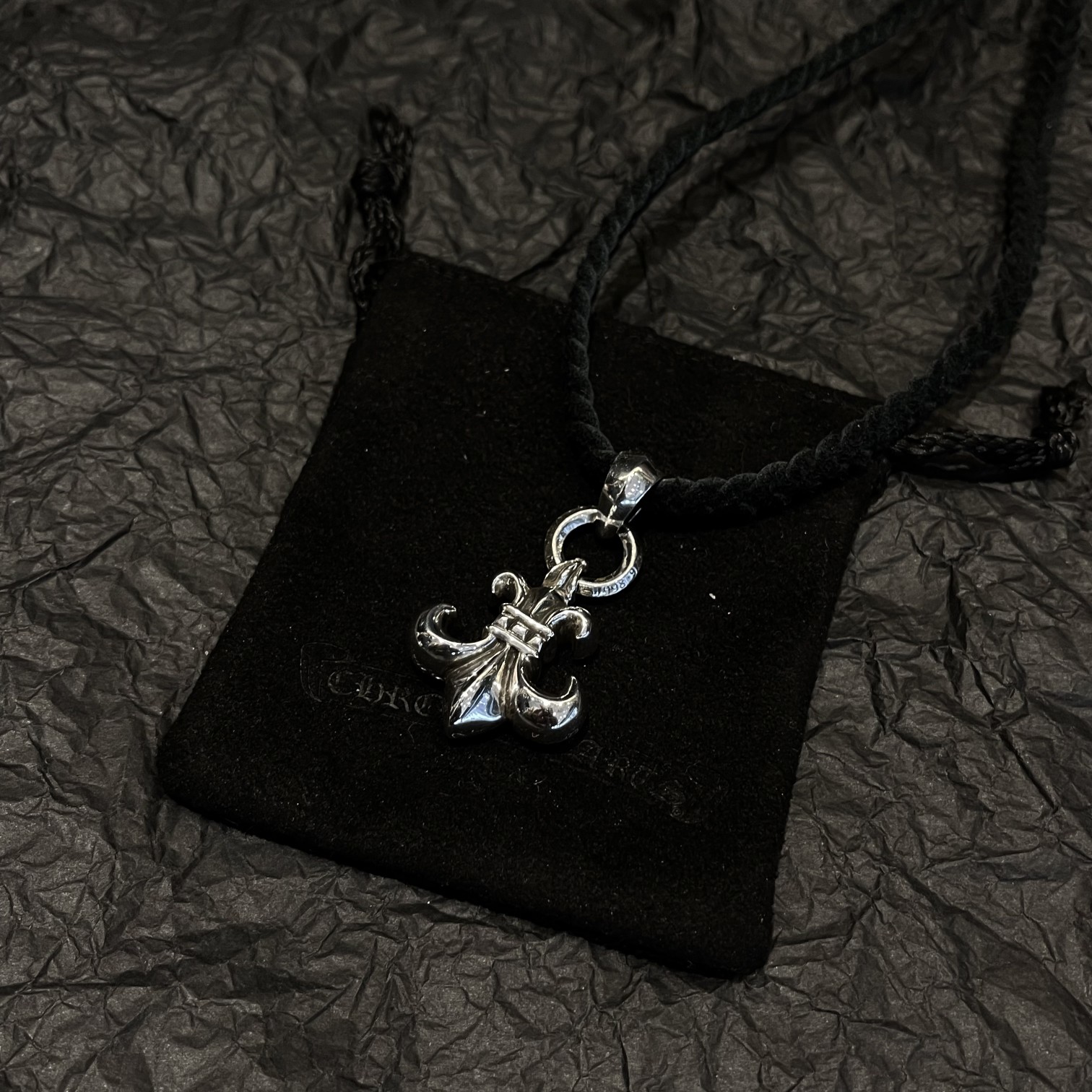 Chrome Hearts 𝐂𝐡𝐫𝐨𝐦𝐞 𝐡𝐞𝐚𝐫𝐭𝐬
