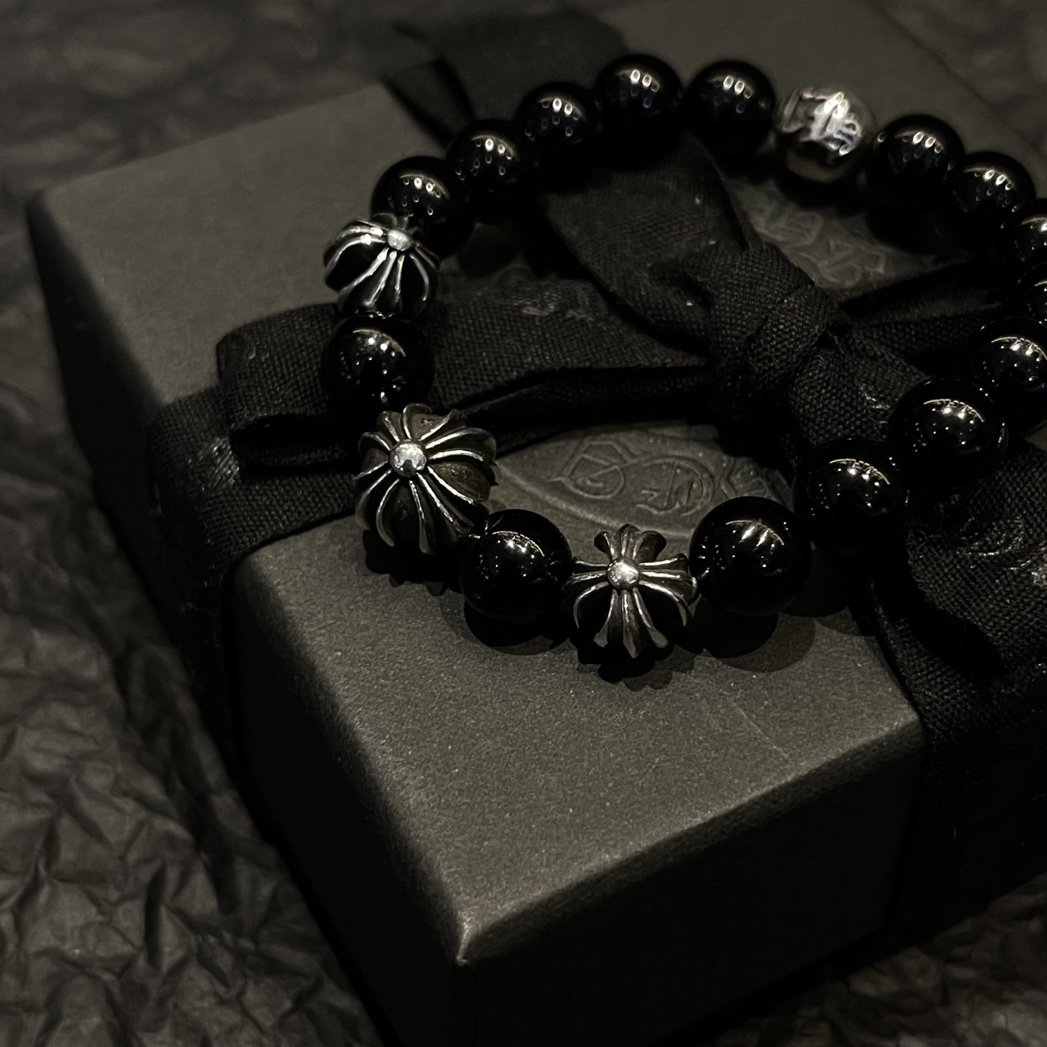 Chrome Hearts 𝐂𝐡𝐫𝐨𝐦𝐞 𝐡𝐞𝐚𝐫𝐭𝐬