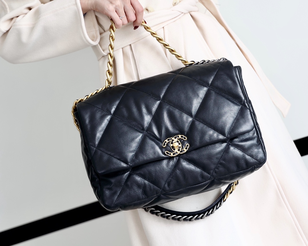 CHANEL Flap 19bag 36CM黑色金扣 AS1162