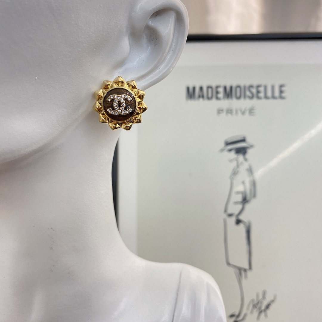 Moncler Haute Couture Haute Couture Fine Jewelry Necklace Bracelet Ring 5
