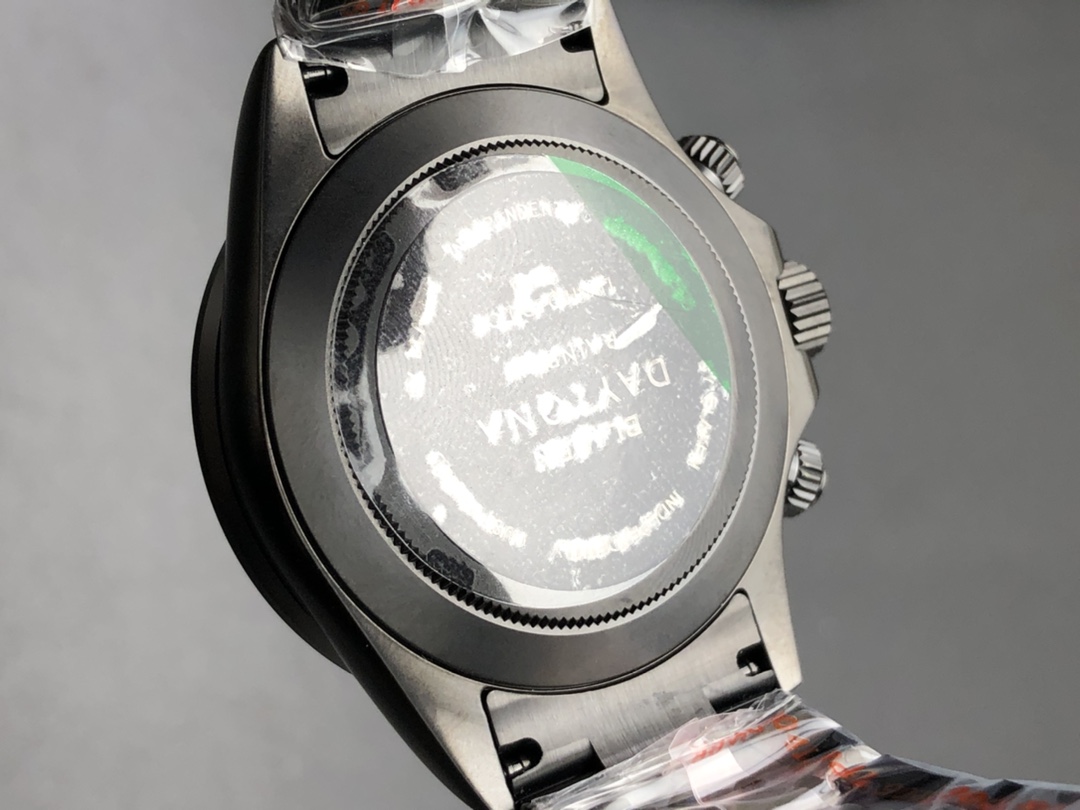 Rolex 黑钢皇