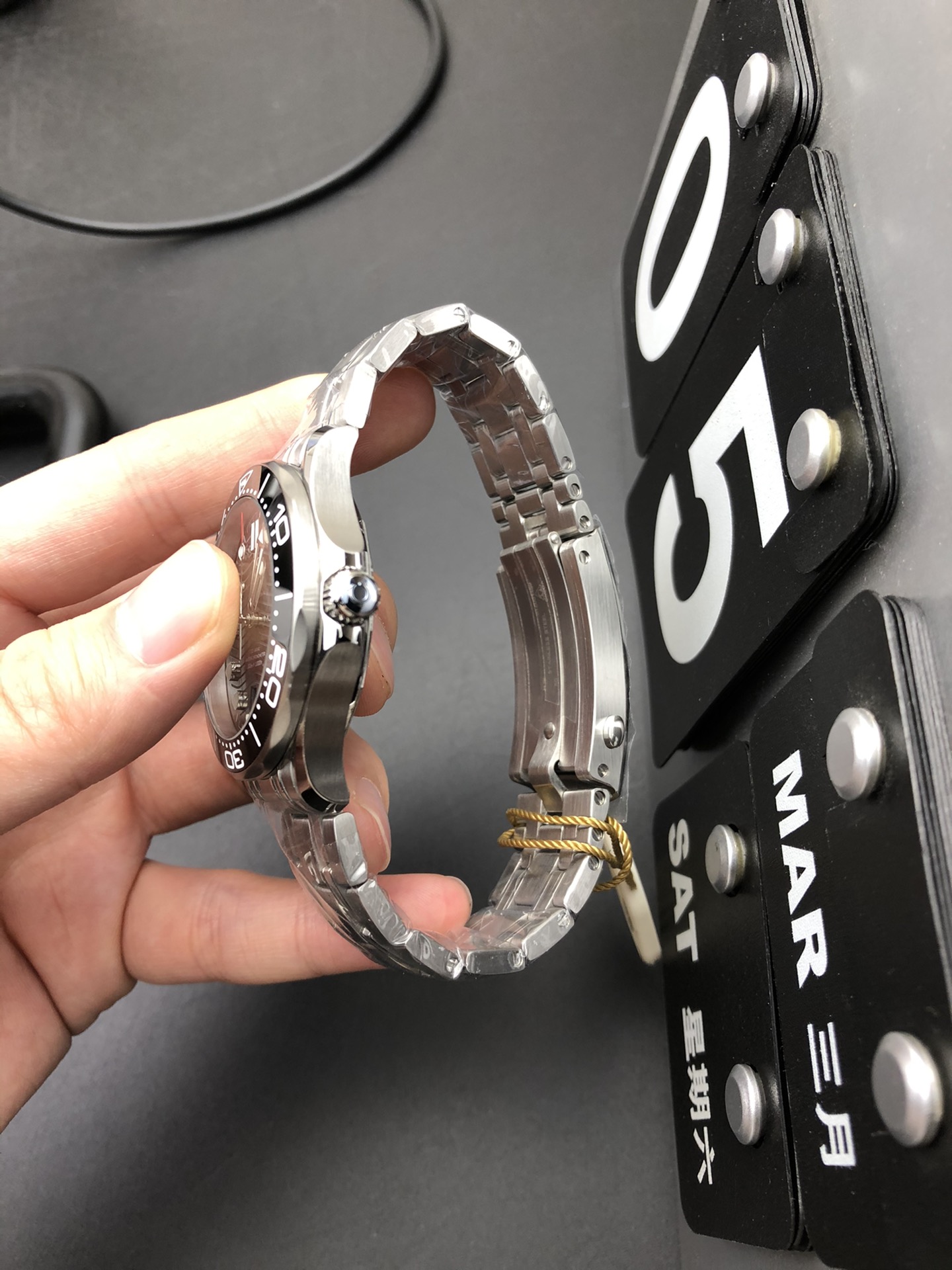 Omega OR 黑海马300