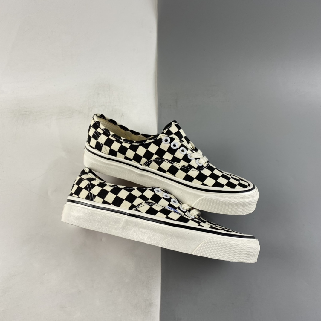 Vans Authentic 44 DX Anaheim black and white checkerboard canvas shoes VN0A38ENOAK