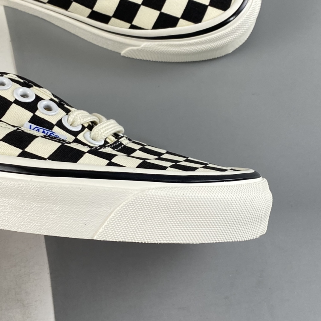 Vans Authentic 44 DX Anaheim black and white checkerboard canvas shoes VN0A38ENOAK