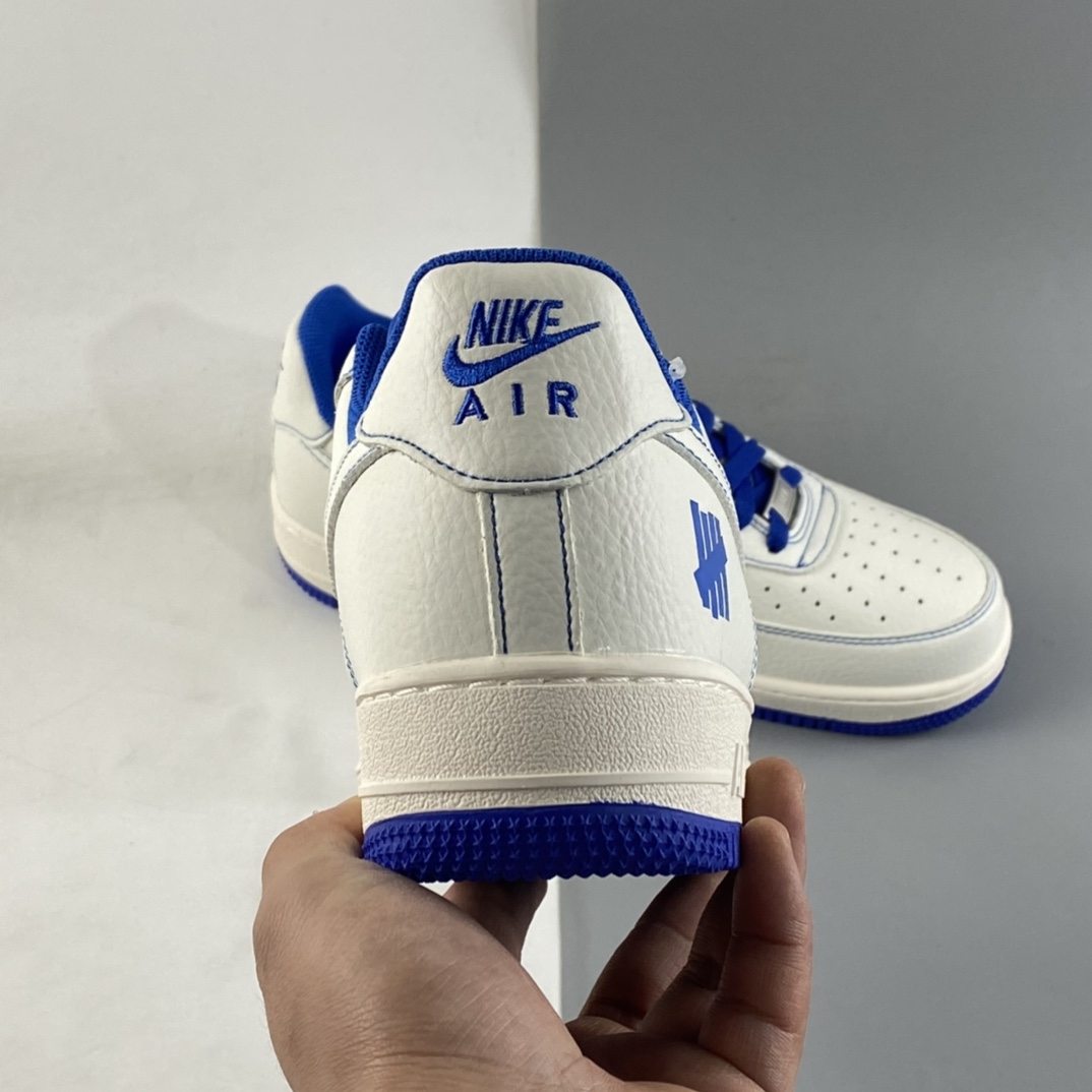 P240 洛杉矶潮牌店限量发售 Undefeated x Nike Air Force 1 Low 米白宝蓝休闲板鞋 UN1570-680