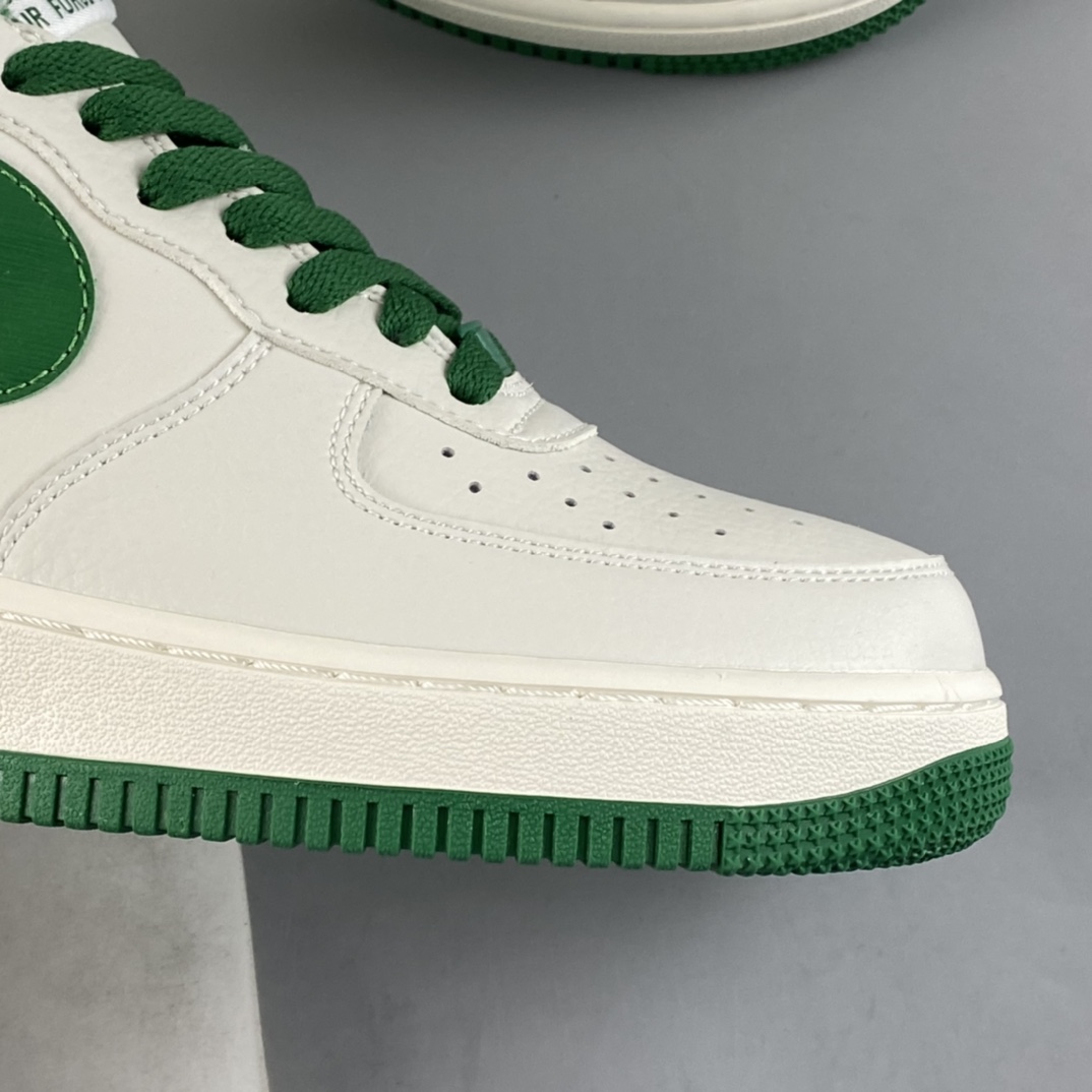 P240 NIKE Air Force 1’07 Low“米绿”配色 空军一号低帮休闲板鞋 TK6369-662