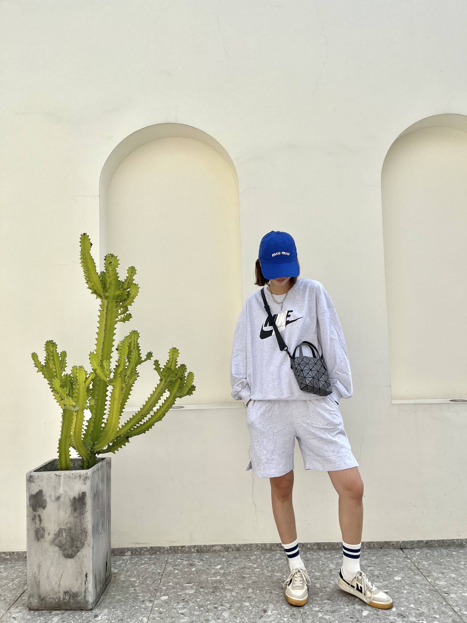 三宅一生｜ISSEYMIYAKE LUCENT BOXY 系列手提袋BB21-AG851