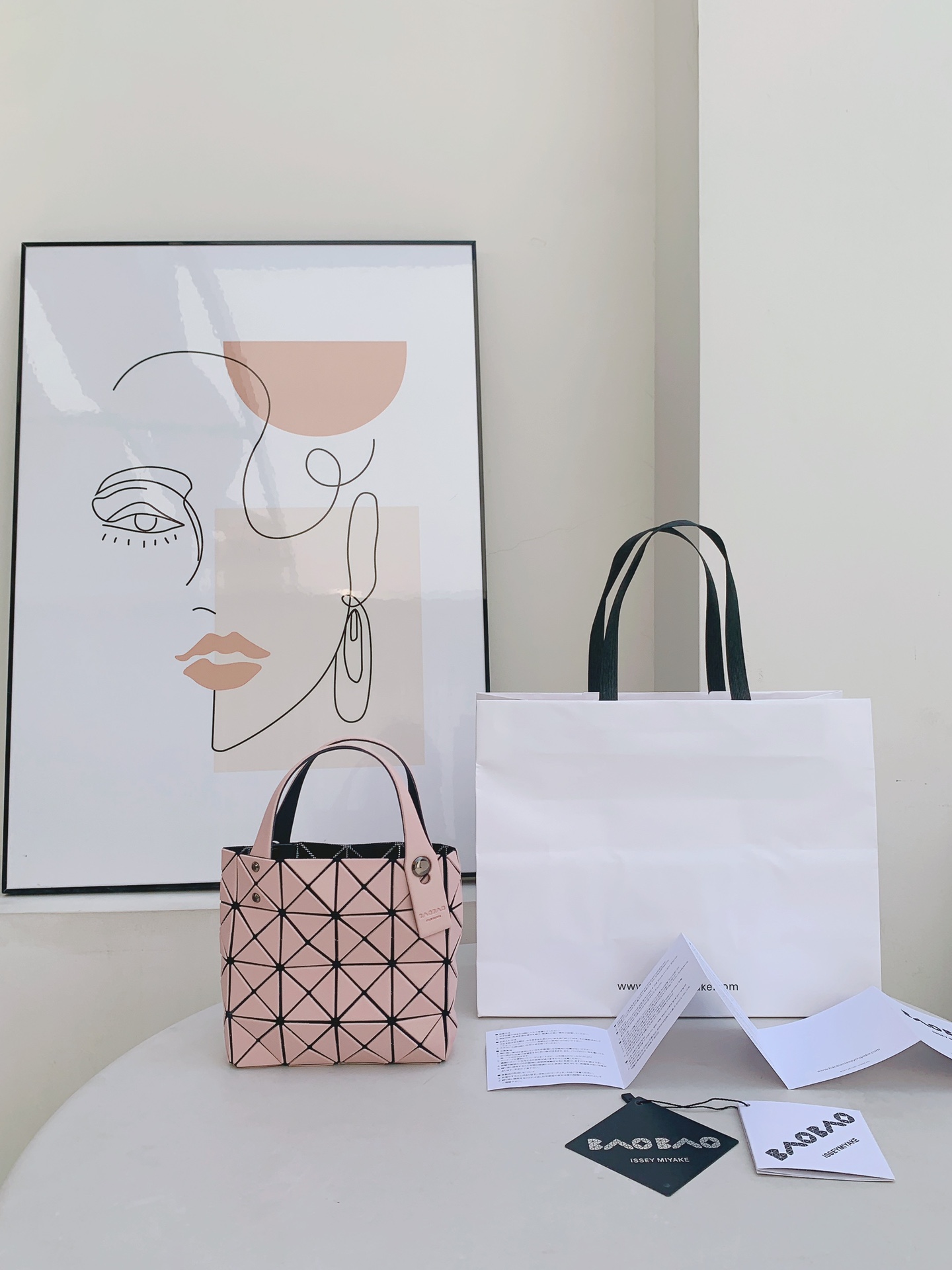 三宅一生｜ISSEYMIYAKE LUCENT BOXY 系列手提袋BB21-AG851