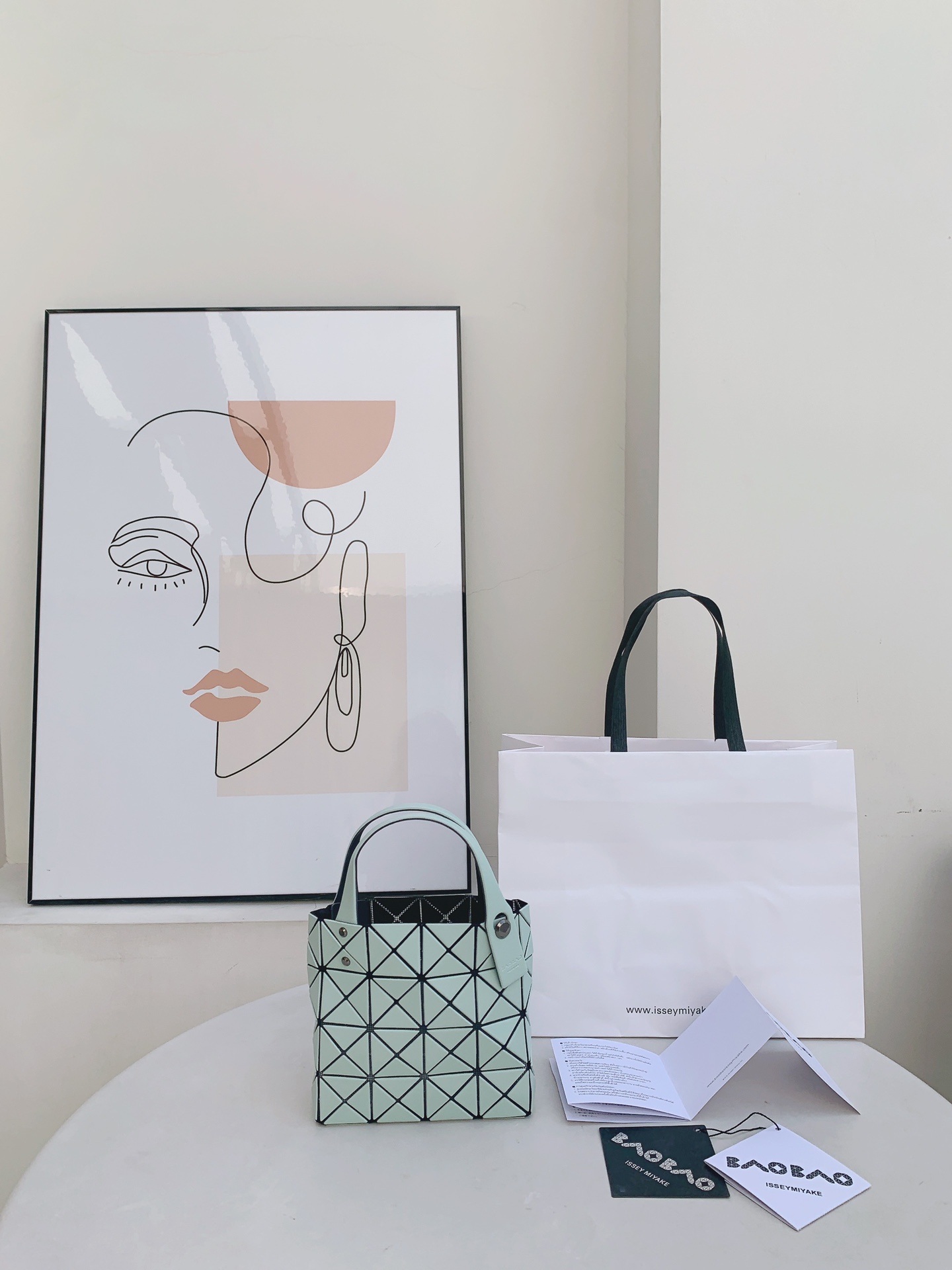 三宅一生｜ISSEYMIYAKE LUCENT BOXY 系列手提袋BB21-AG851