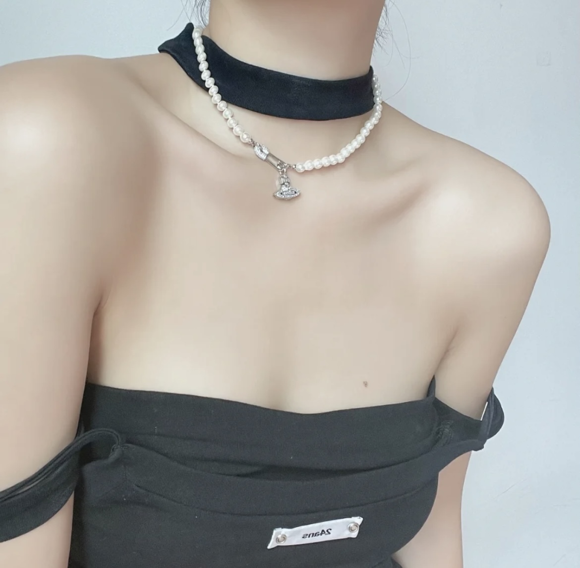 NO:765021,Upper body photo, Cartier high-end jewelry19860909上身照,,卡迪亚高端饰品,Jewelry