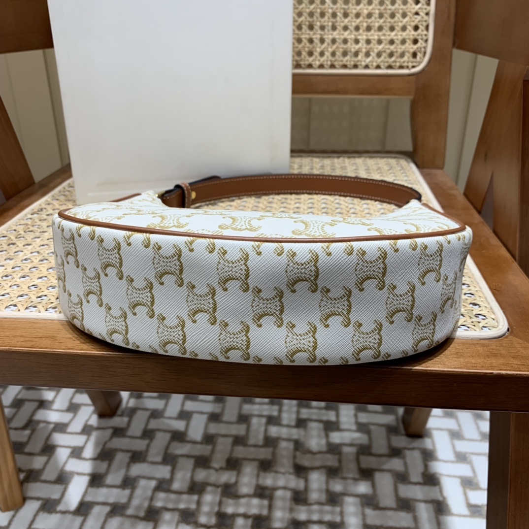 CELINE AVA 白花Ttiomphe腋下包 193952