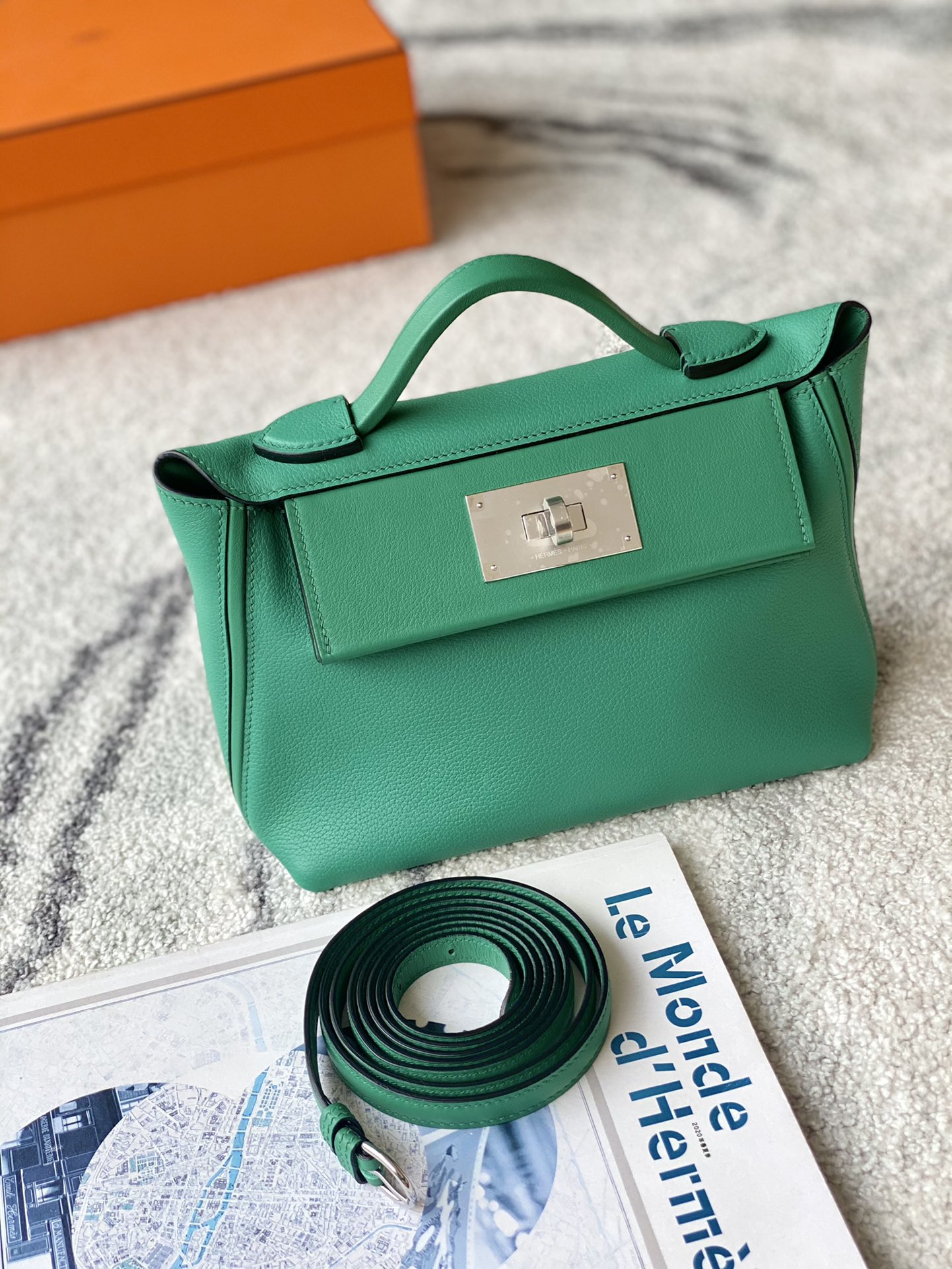 Hermes Kelly Bags Handbags At Cheap Price
 Calfskin Cowhide Casual KL210268