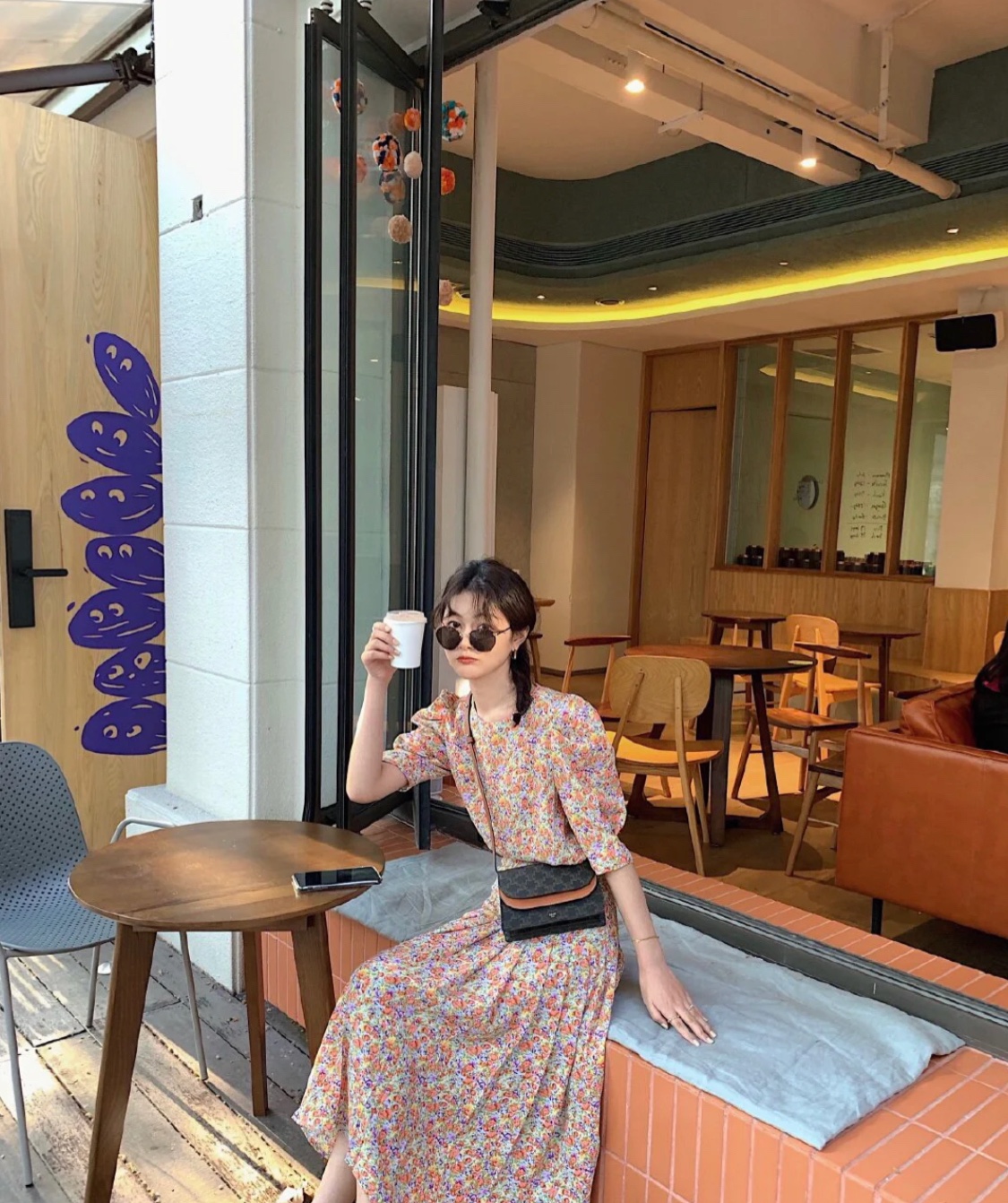 CELINE 按扣三合一斜挎包 100852 料棕