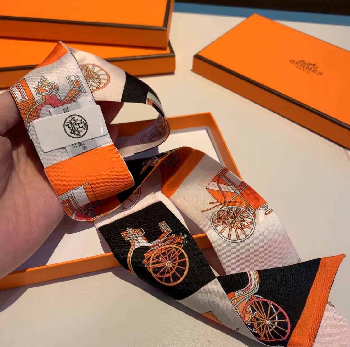Hermès - Scarf