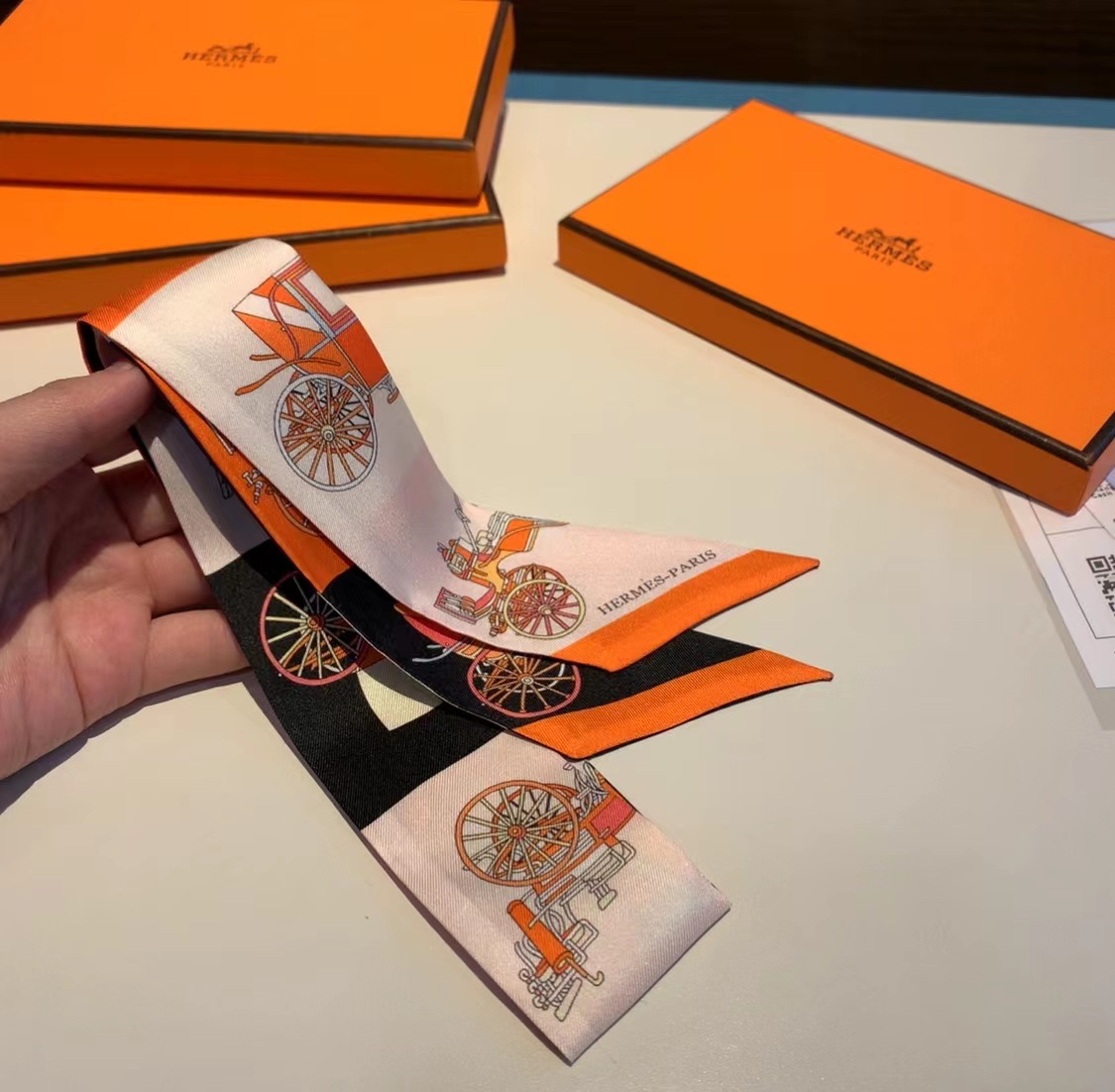 Hermès - Scarf