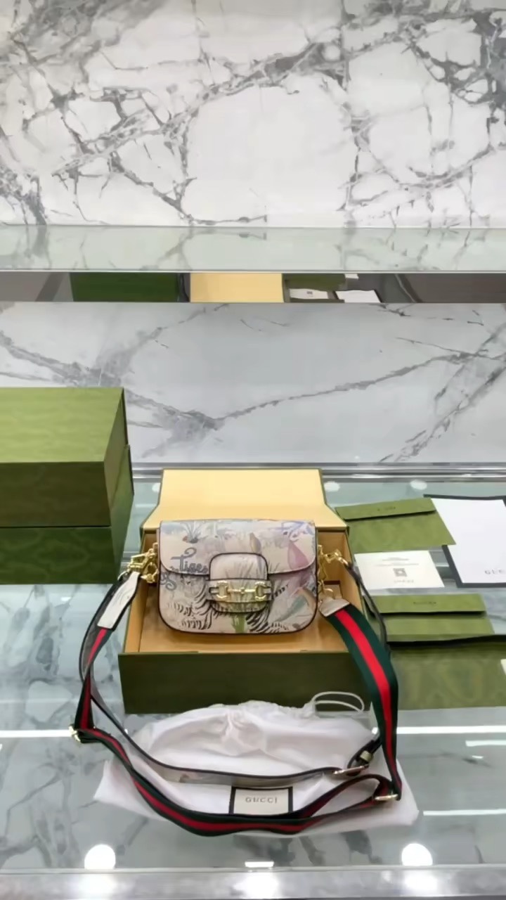 Yupoo Gucci Bags Watches Nike Clothing Jordan Yeezy Balenciaga Shoes
