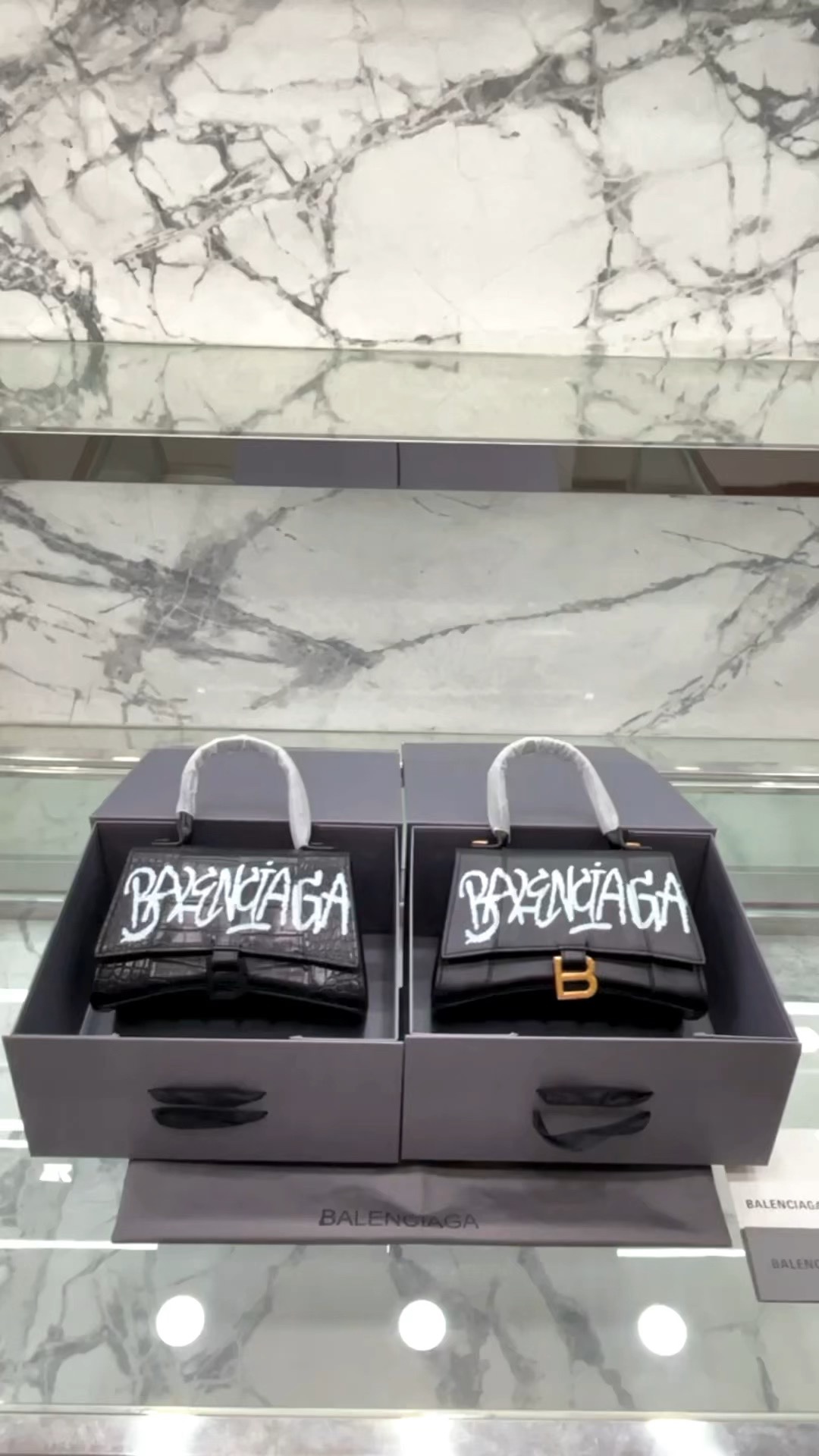 Yupoo Gucci Bags Watches Nike Clothing Jordan Yeezy Balenciaga Shoes
