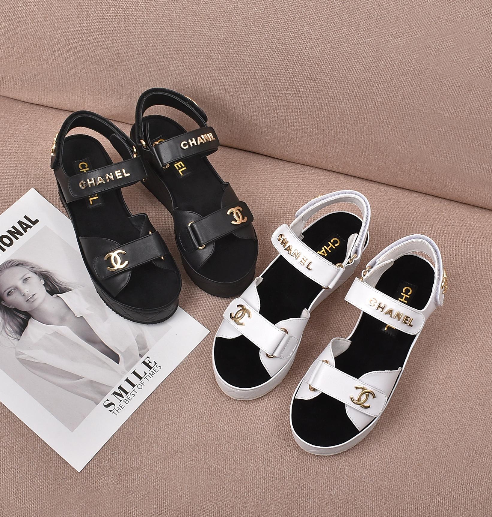 2022Chanel Chanel Sandalias de piel de vaca Letra Logo Velcro Fondo Grueso, Tejido: Piel de vacuno d