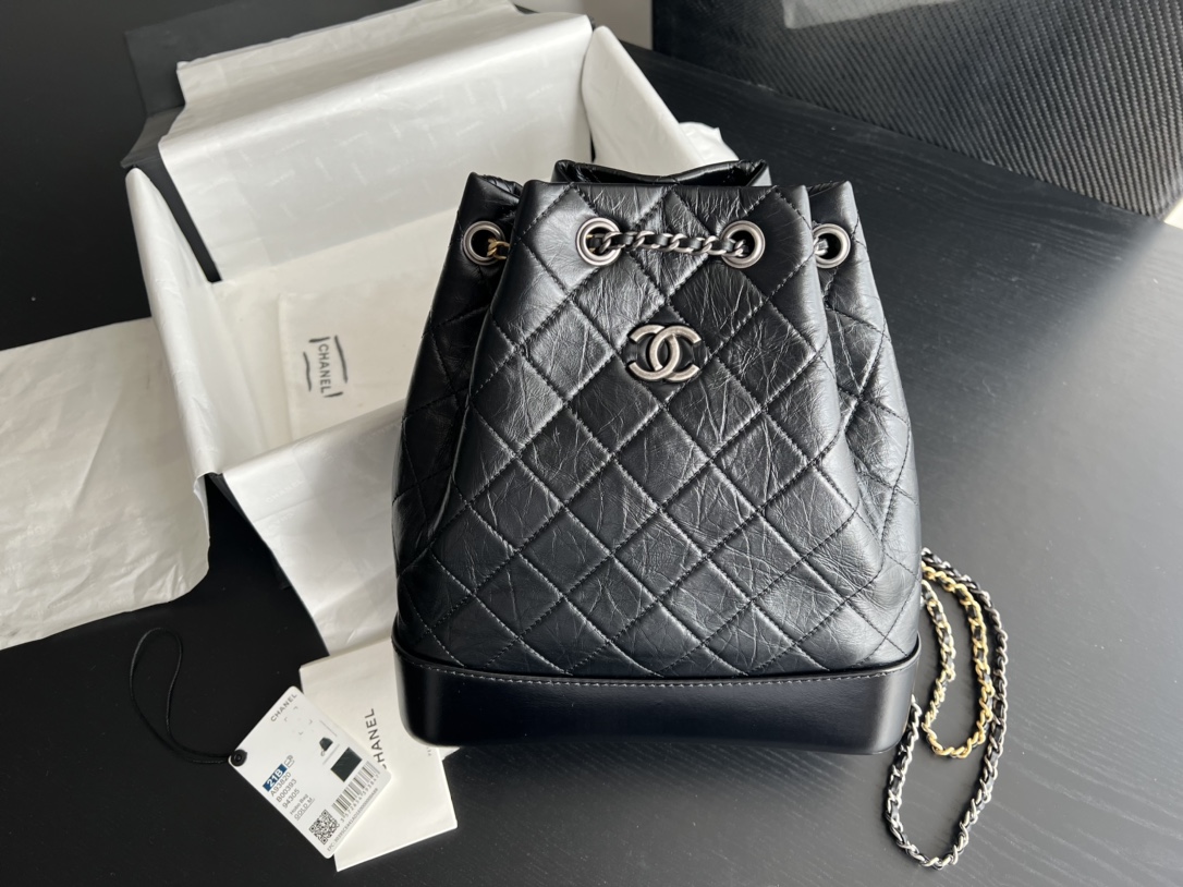 Chanel Gabrielle Bag Taschen Rucksack Umhängetaschen  & Schultertaschen Rindsleder Ölwachsleder Vintage