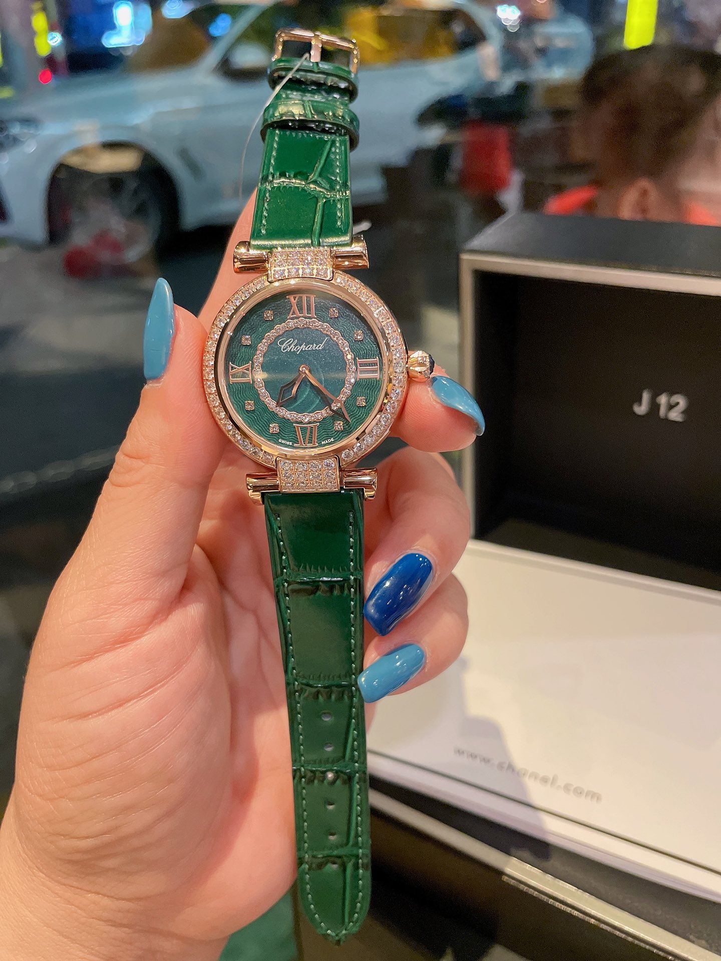 Luxurious Chopard Imperiale Class: Episode 456435 – Schwartz Crystal Drill, American Luxury Style - 图片 4
