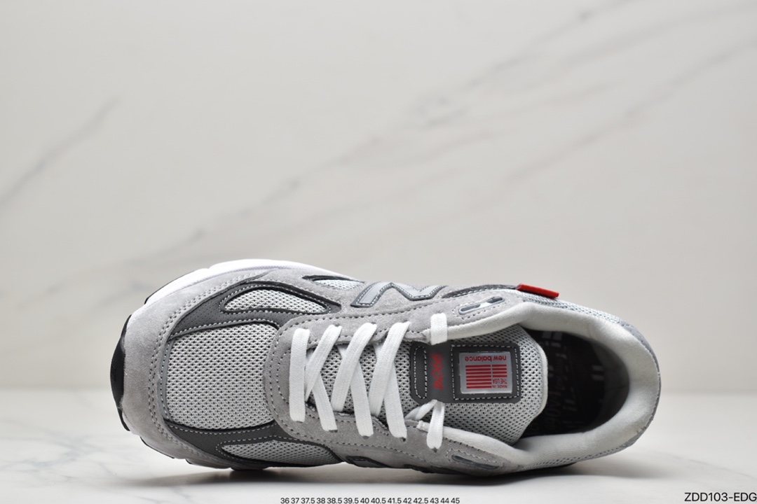 New Balance 990v5 Grey