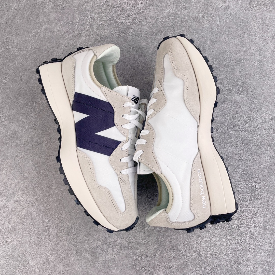 图片[3]-＃总裁 New Balance 新百伦NB327系列复古休闲运动慢跑鞋 原厂细翻毛 原数据档案结合二次高弾MD材料打造原版鞋底 鞋面由原厂特殊定制材料纹路细腻 多道序QC把关品质完善 细节完美 以更纯粹的复古风格设计打造的全新造型 侧身还以解构设计 将 N 字标志以做旧压花样式呈现，样式别具新意 而麂皮、冲孔皮革的塑造 则呈现出高级怀旧气质 也让鞋款在奢华时装风格与运动氛围之间达到了平衡 尺码：36 37 37.5 38 38.5 39.5 40 40.5 41.5 42 42.5 43 44 44.5 45 46.5-选品中心