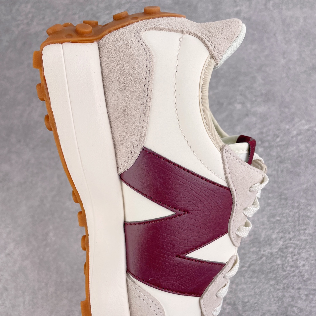 图片[6]-＃总裁纯原福利 New Balance 新百伦NB327系列复古休闲运动慢跑鞋 原厂细翻毛 原数据档案结合二次高弾MD材料打造原版鞋底 鞋面由原厂特殊定制材料纹路细腻 多道序QC把关品质完善 细节完美 以更纯粹的复古风格设计打造的全新造型 侧身还以解构设计 将 N 字标志以做旧压花样式呈现，样式别具新意 而麂皮、冲孔皮革的塑造 则呈现出高级怀旧气质 也让鞋款在奢华时装风格与运动氛围之间达到了平衡 尺码：36 37 37.5 38 38.5 39.5 40 40.5 41.5 42 42.5 43 44 44.5 45 46.5-选品中心