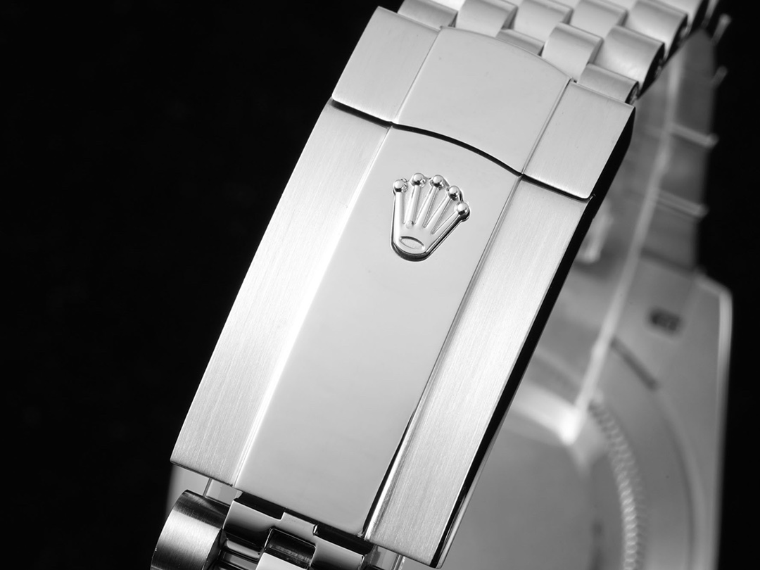 DIW factory开年巨献劳力士日志型系列中东数字刻度特别版3235自动上链机芯腕表