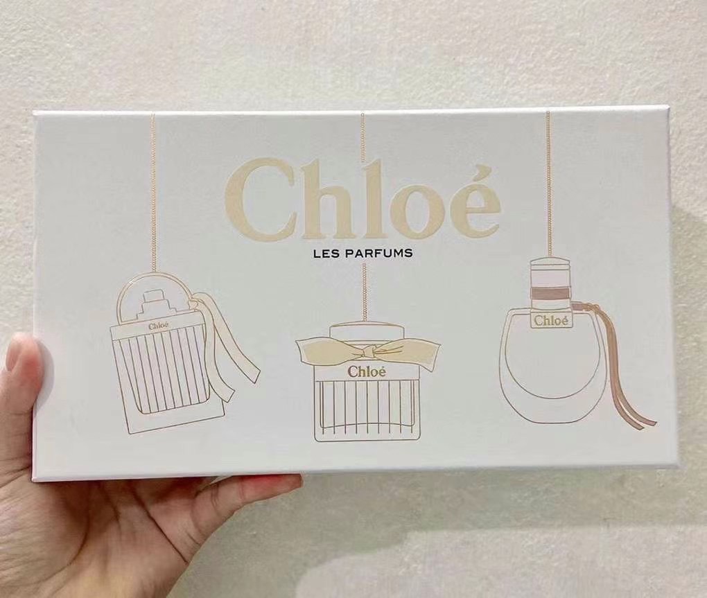 Chloe Miniature Perfume Set for Women - 3 x 30ml, Eau de Parfum Collection 4 i1646549193 4650 2