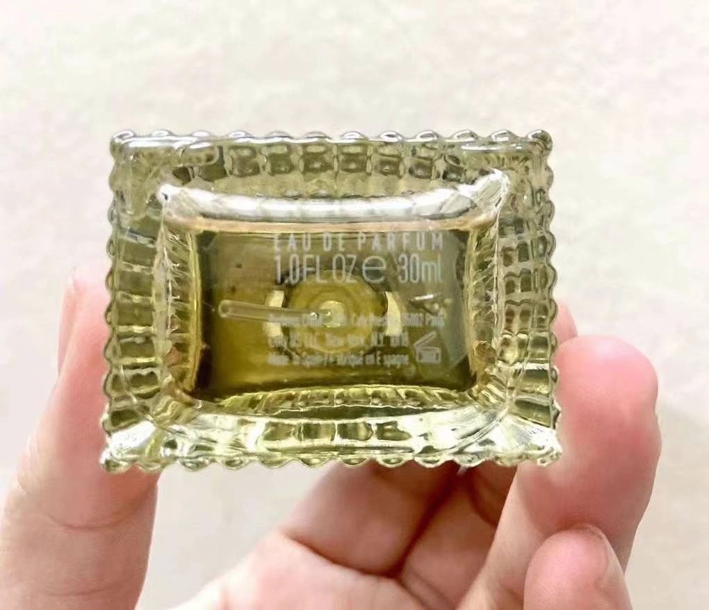 Chloe Miniature Perfume Set for Women - 3 x 30ml, Eau de Parfum Collection 8 i1646549193 893 6