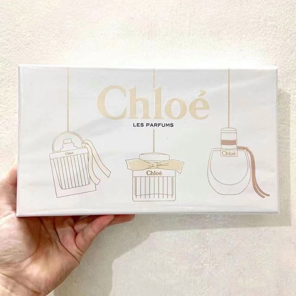 Chloe Miniature Perfume Set for Women - 3 x 30ml, Eau de Parfum Collection 2 i1646549193 9418 0