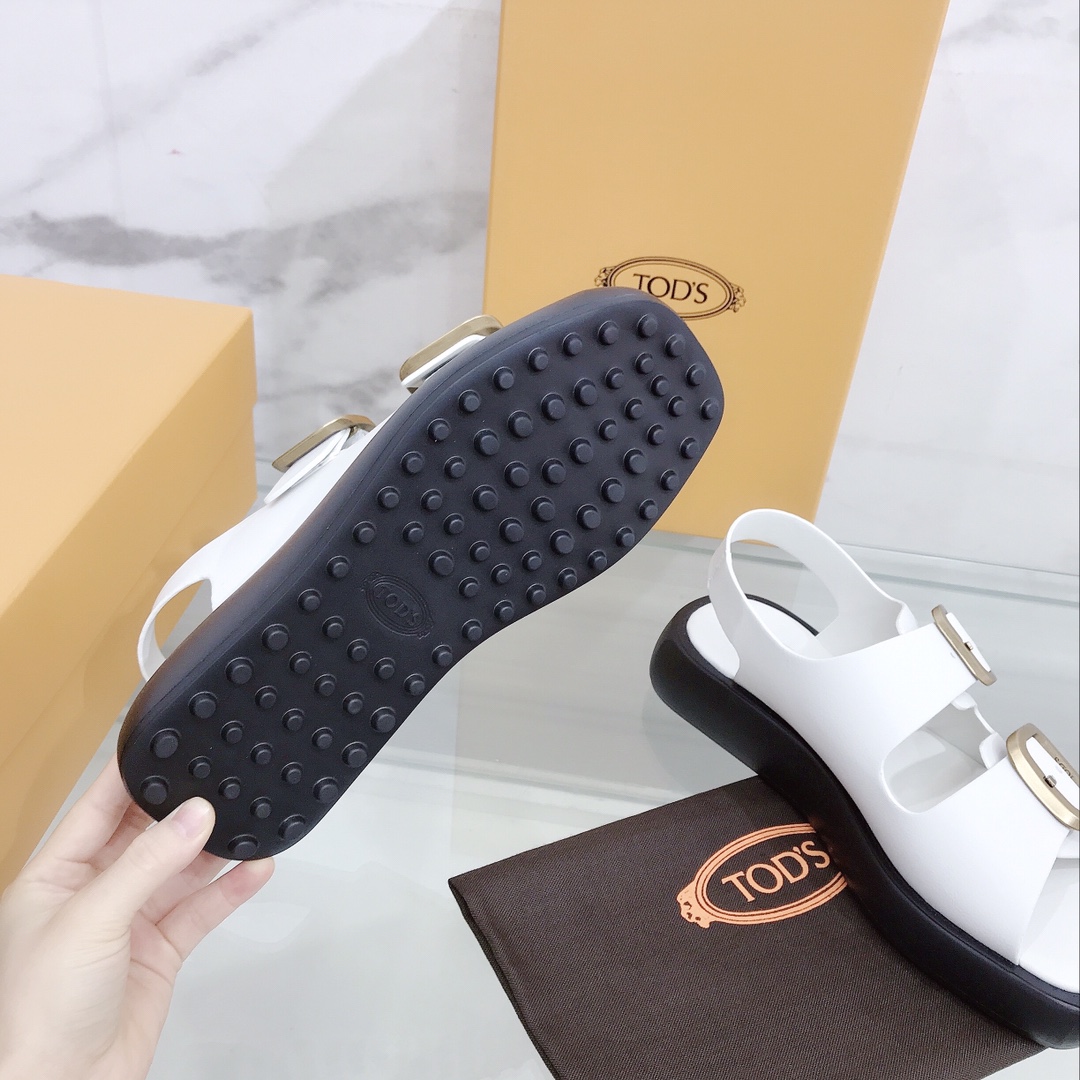 TOD’S 2022 Spring Flow Series: Stylish, Comfortable, and Versatile Footwear - 图片 6