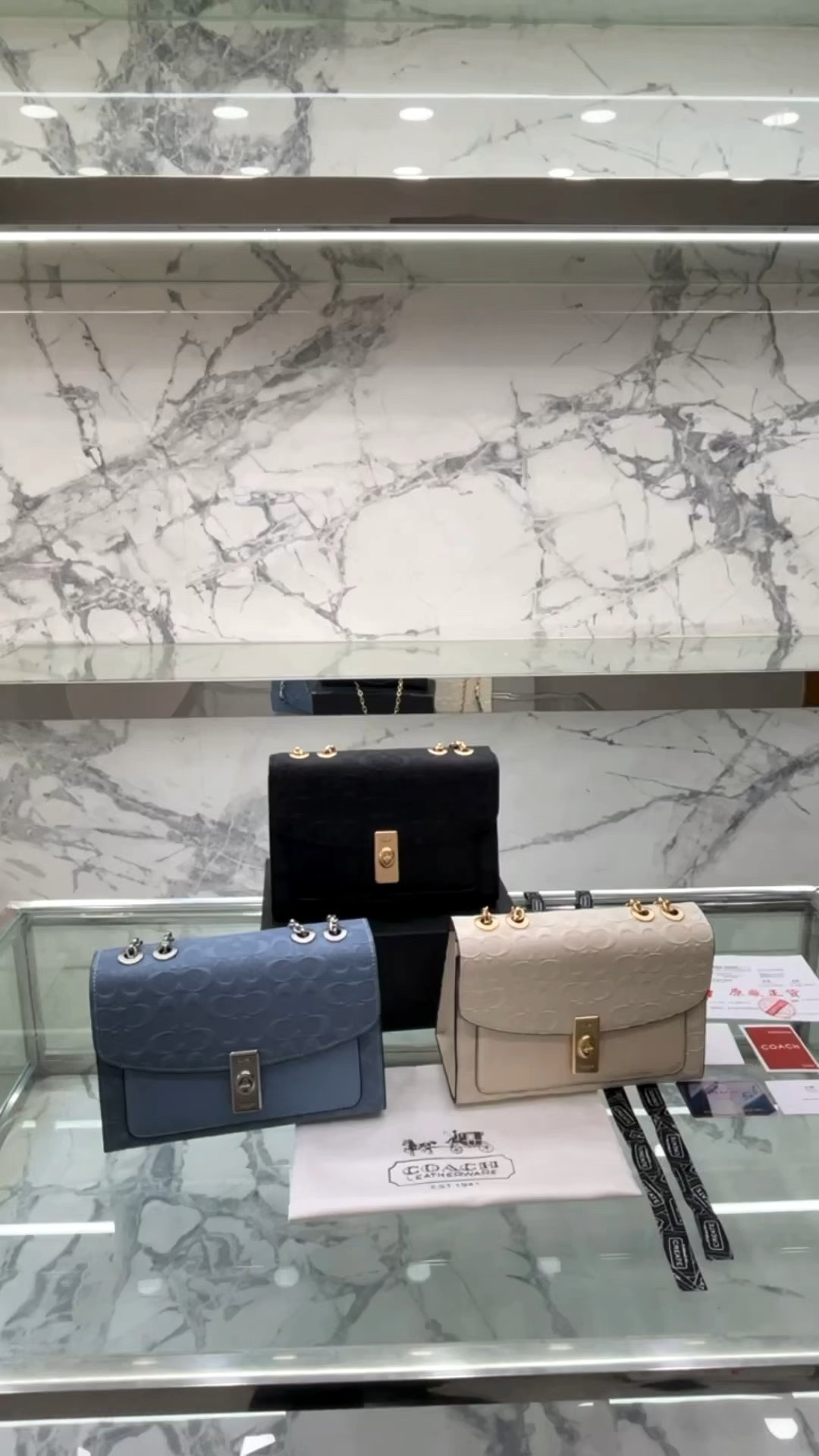 Yupoo Gucci Bags Watches Nike Clothing Jordan Yeezy Balenciaga Shoes
