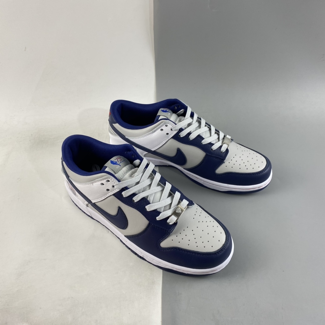 P300 NIKE Dunk Low ”Brooklyn Nets” NBA 75周年低帮运动休闲板鞋 DD3363-001-莆田鞋,莆田鞋货源,高仿鞋,高仿鞋货源,安福档口,莆田高仿鞋,莆田鞋批发,高仿鞋批发,莆田高仿运动鞋,高仿运动鞋,莆田运动鞋 P300 NIKE Dunk Low ”Brooklyn Nets” NBA 75周年低帮运动休闲板鞋 DD3363-001