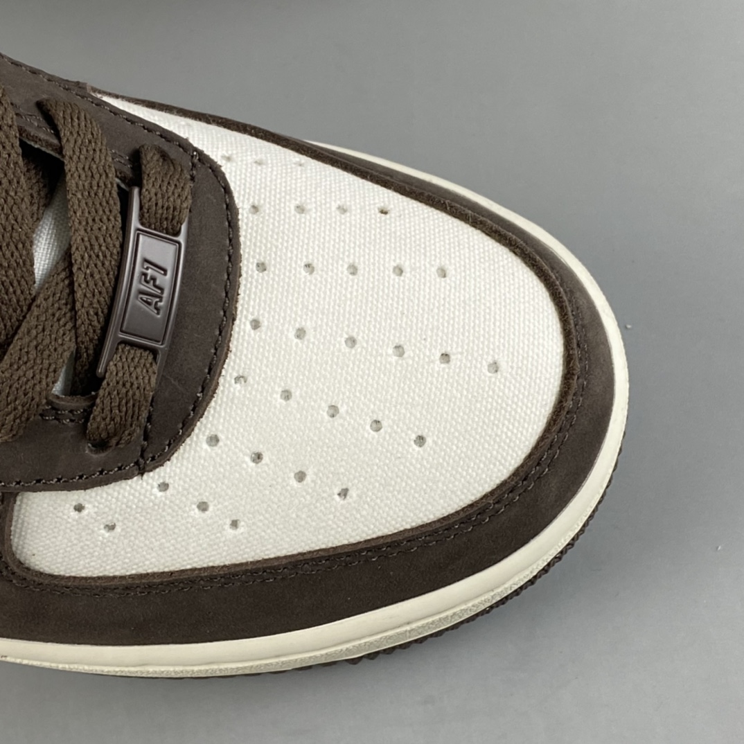 P240 NIKE Air Force 1’07 Low 白摩卡帆皮拼接休闲板鞋 NT9988-818