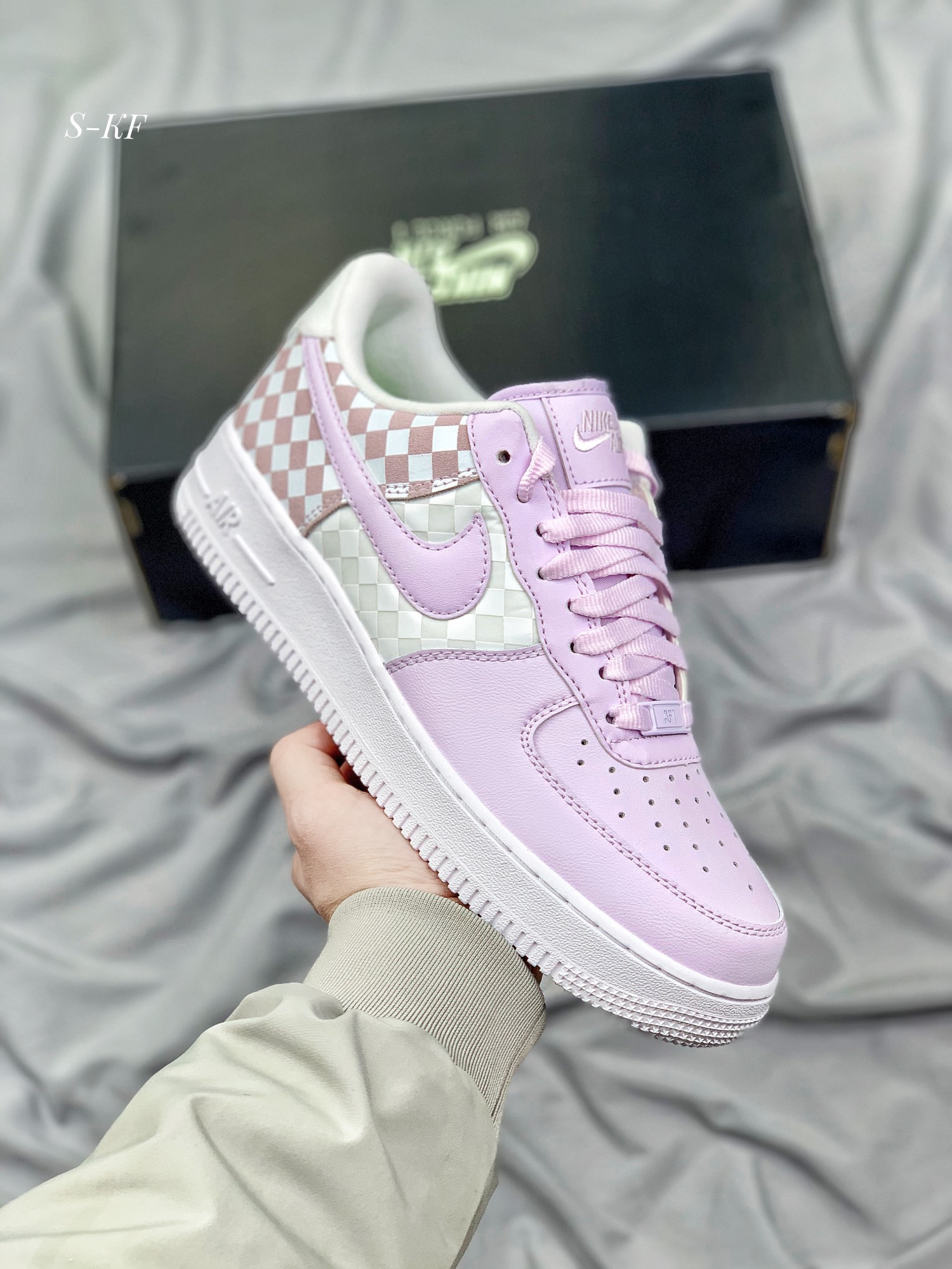 나이키 에어포스 Nike Air Force 27748