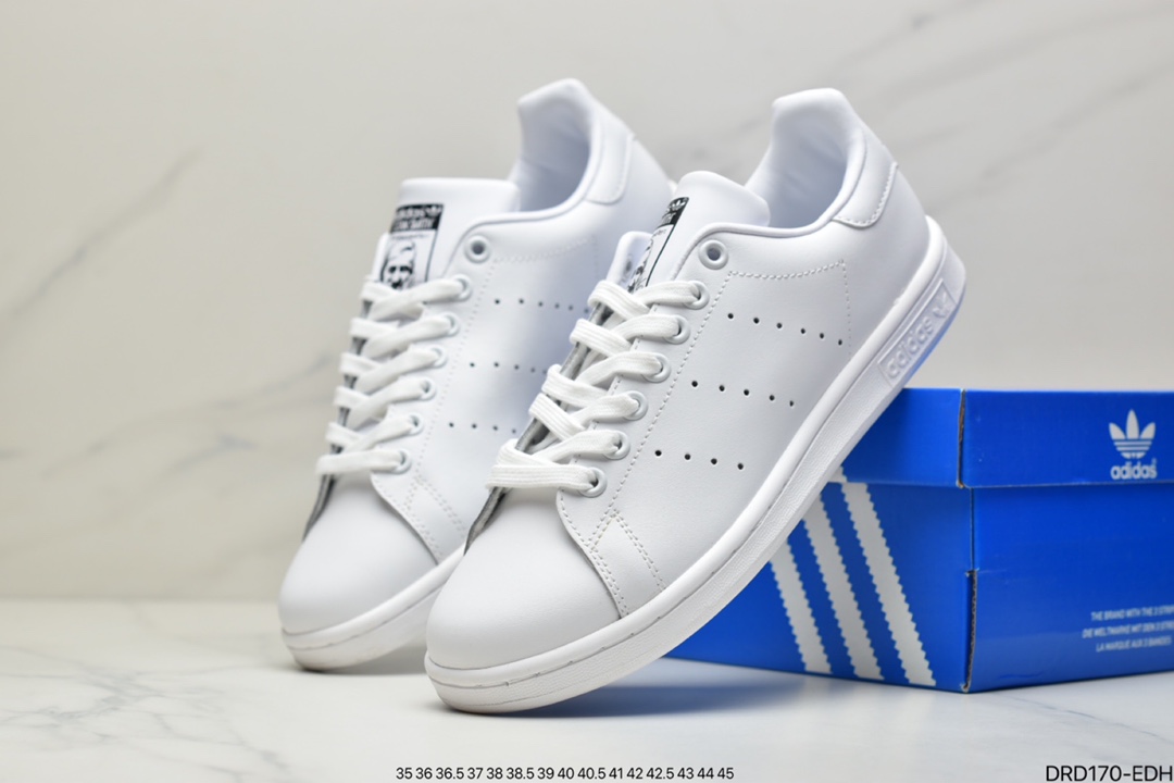 Adidas Superstar clover sneakers BB6328