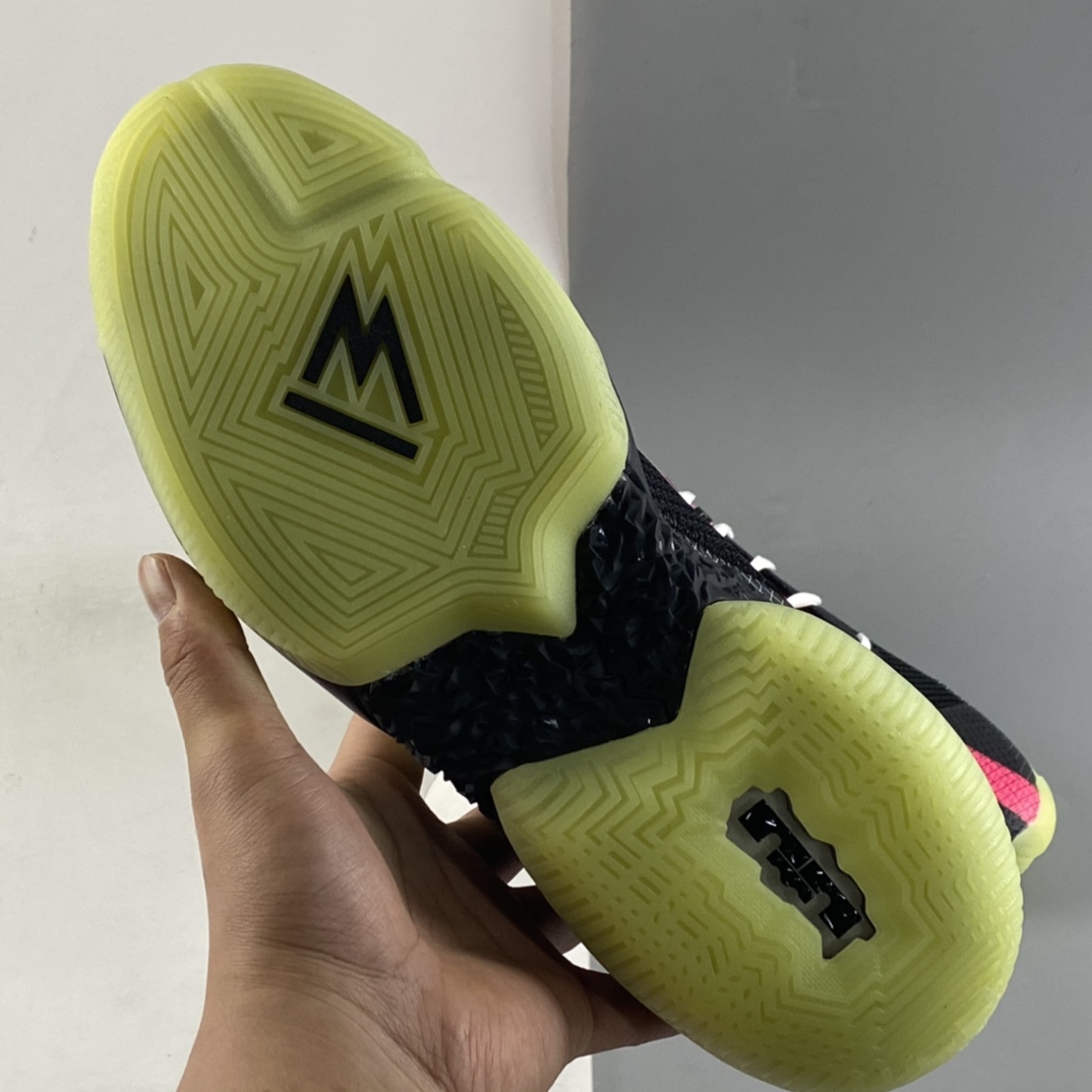 P280 NIKE LeBron Ambassador XIII ”Empire Jade” 詹姆斯篮球鞋 CQ9329-001