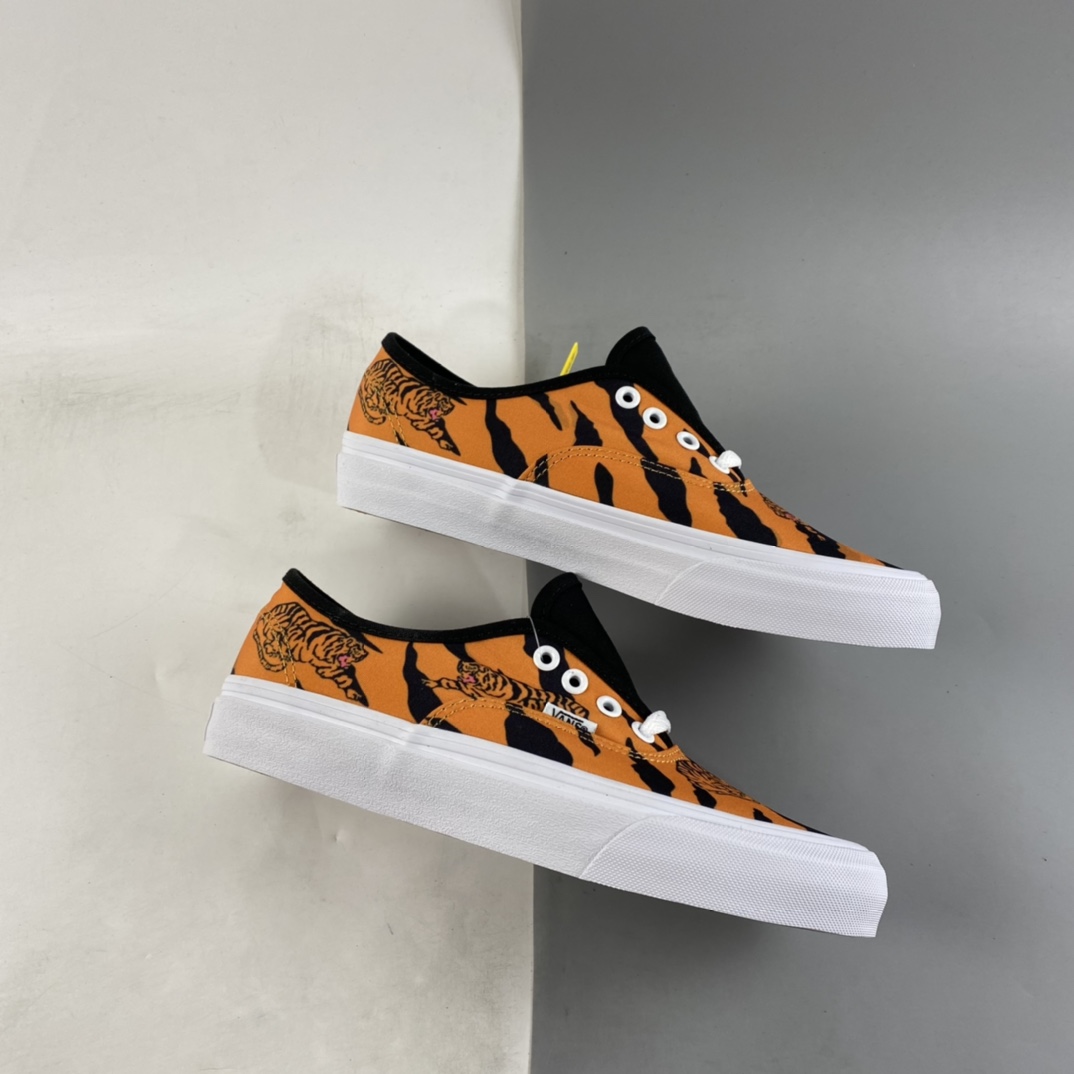 Vans Style 36 Year of the Tiger Limited Low-Top Casual Sneakers VN0A5RD0RA