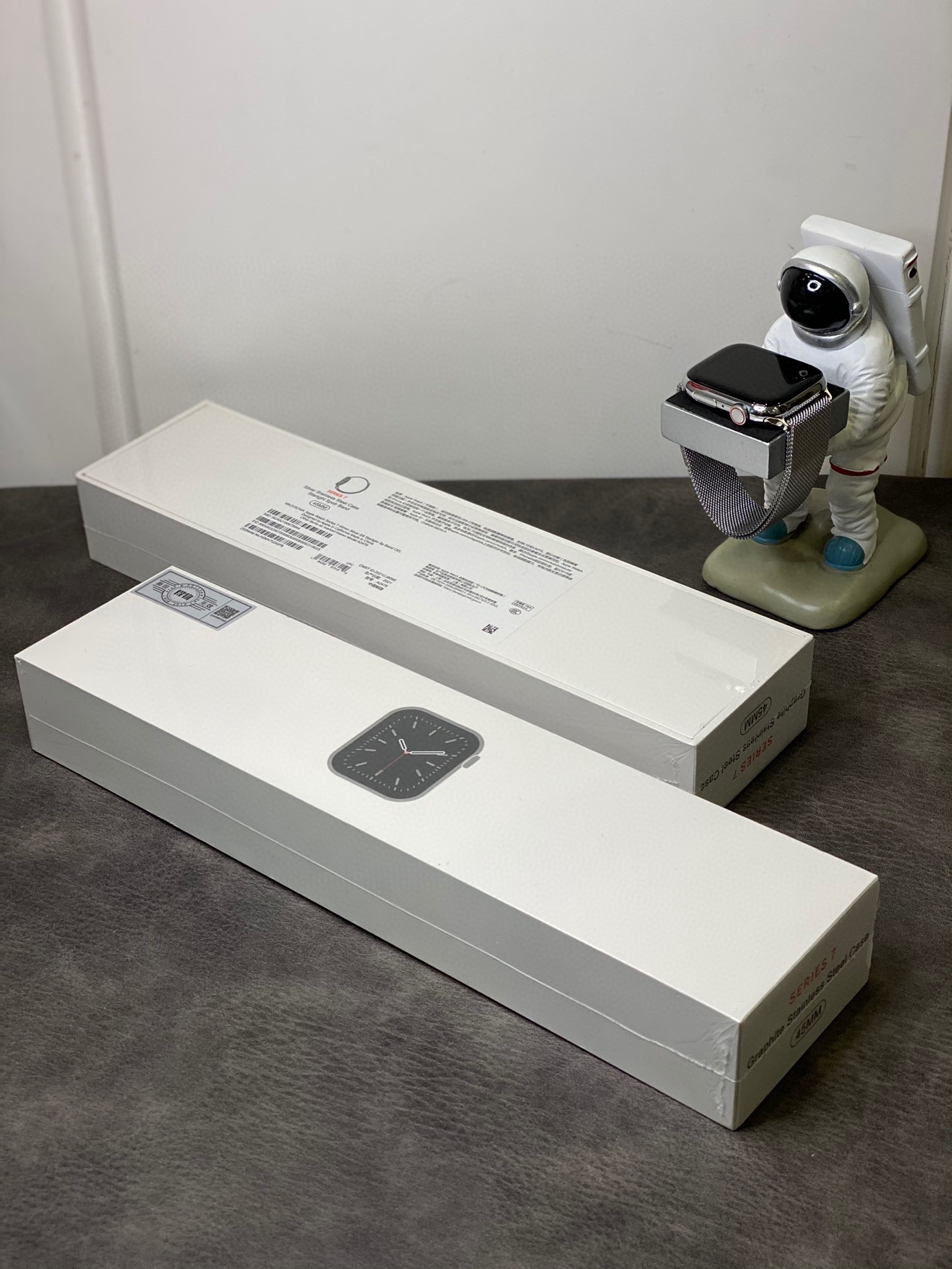 苹果7代手表 两种版本 图一ln毒版 本地放💰210 图二澳洲版 本地放💰170 市面220 区别图请看图三 供应不同需求‼️