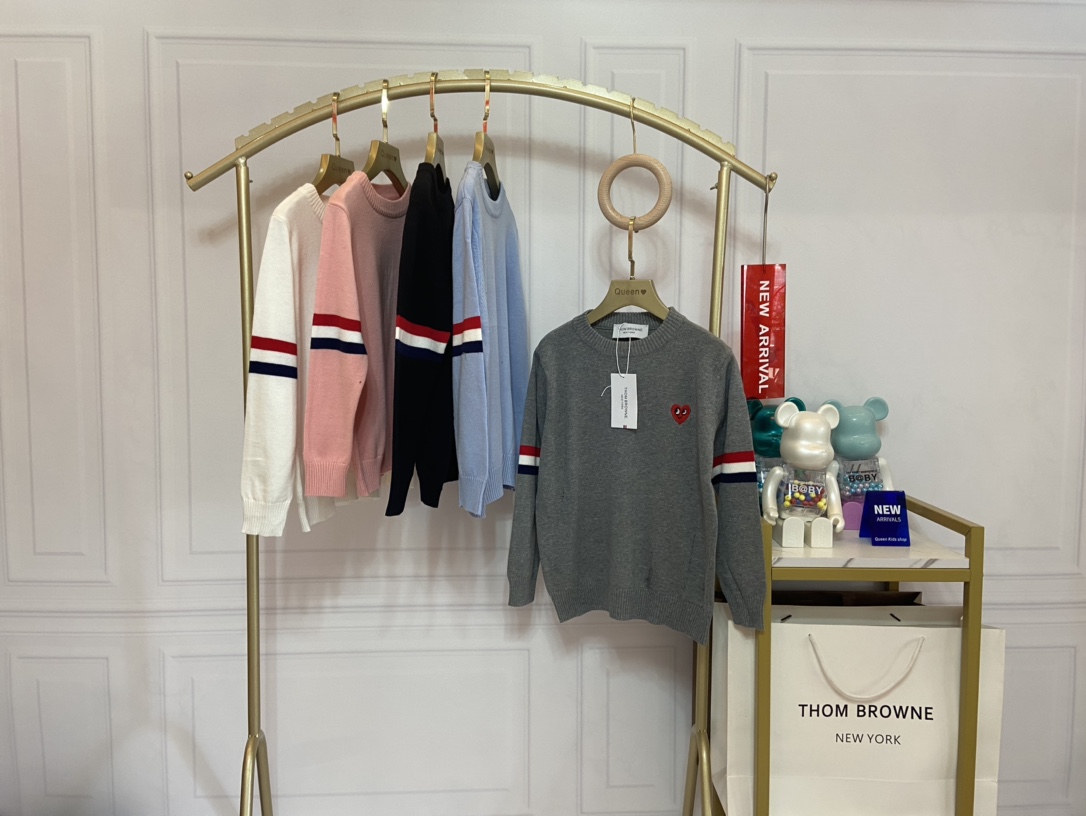 2022 Custom Knit Soft T-shirt: Stylish, Comfortable, Various Colors and Sizes