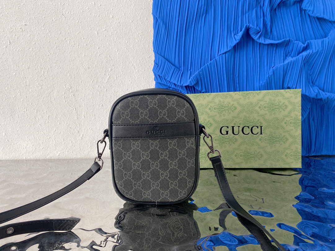 I5  Gucci 古奇   印花GG单肩包 斜挎包 相机包 男女通用采用精湛镶嵌细工，实物拍摄 原厂原版面料 配送小票礼盒 20 x 14cm。