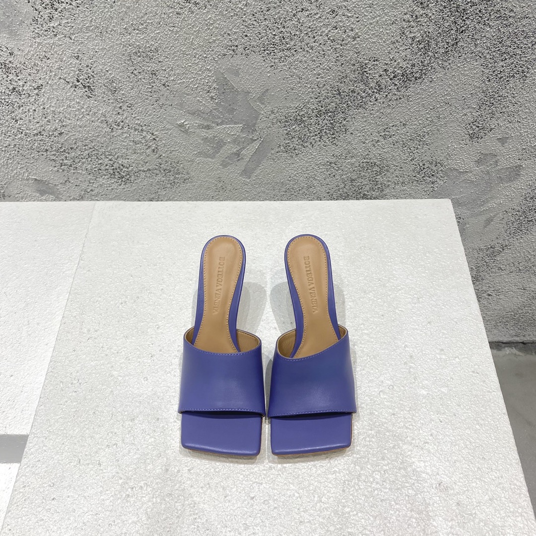 Bottega Veneta 高跟凉鞋 羊皮 蓝色 方头