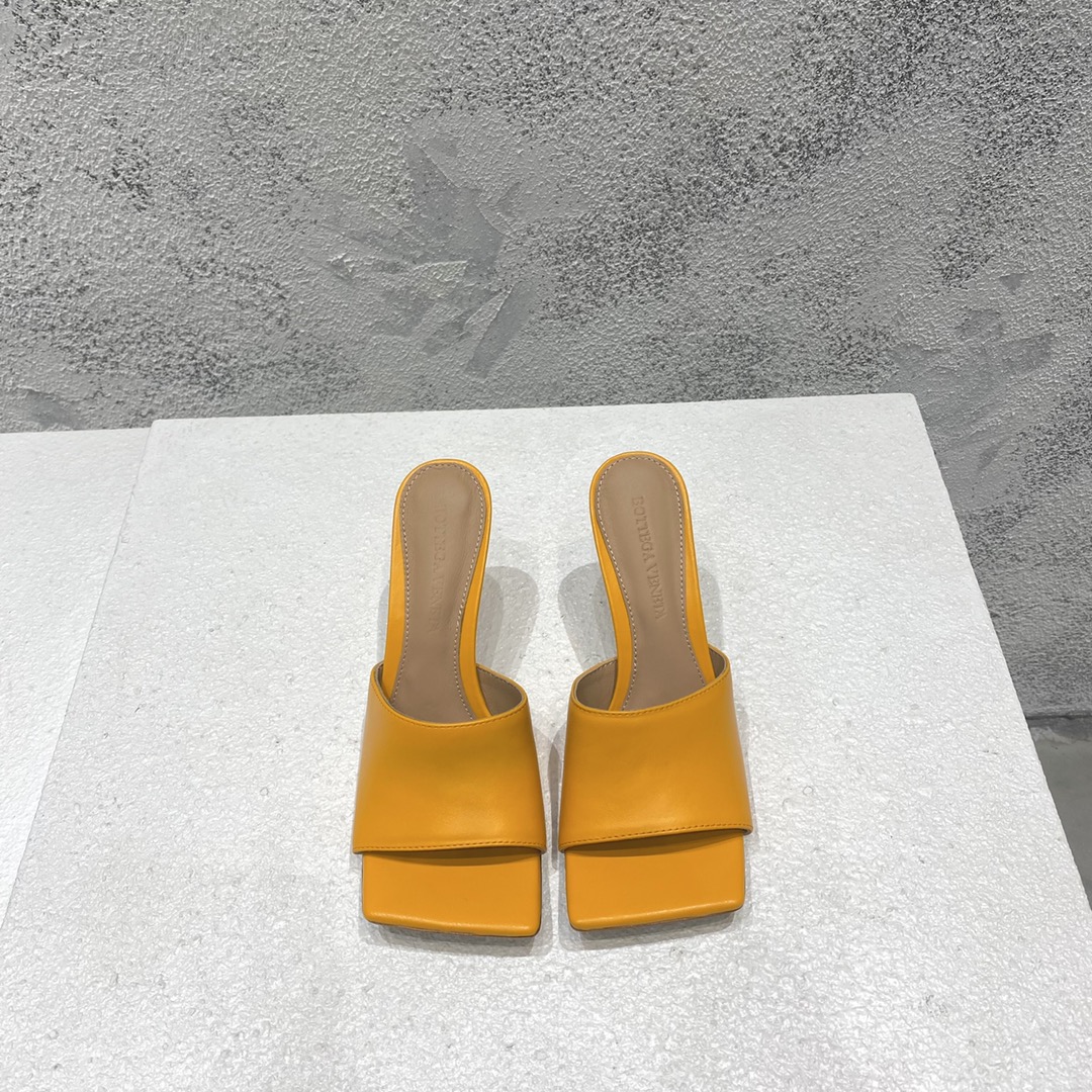 Bottega Veneta 高跟凉鞋 羊皮 方头 露趾 黄色